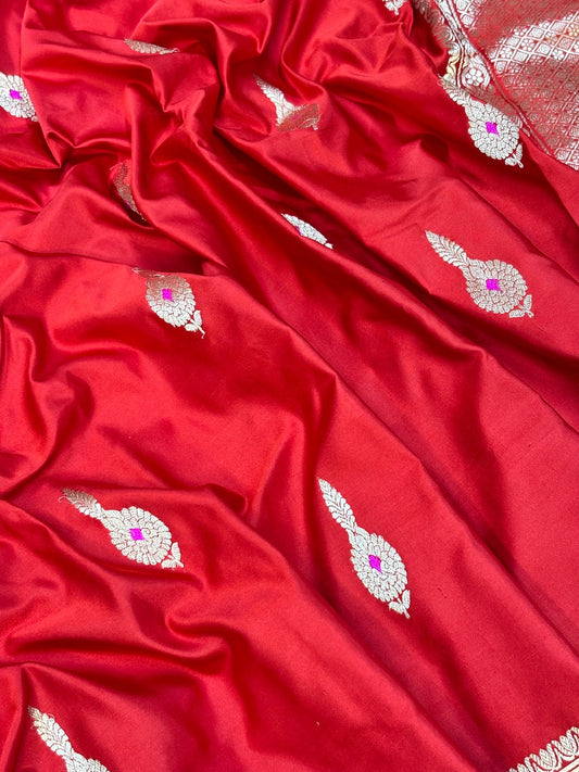 Red Pure Mashru Silk Handwoven Banarasi Saree
