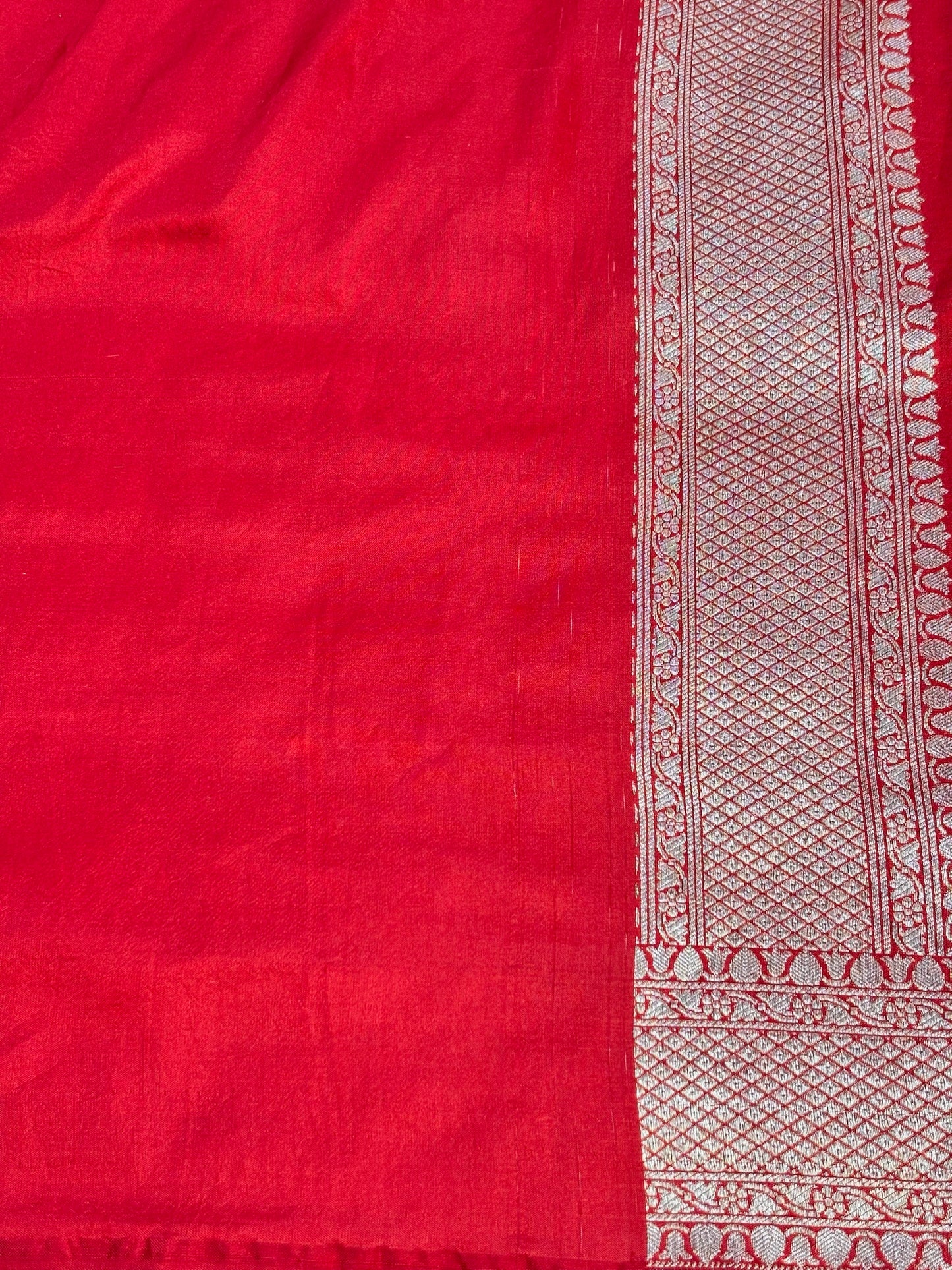 Banarasi Red Pure Silk Brocade Saree – Luxurious Katan Silk with Intricate Brocade Weave