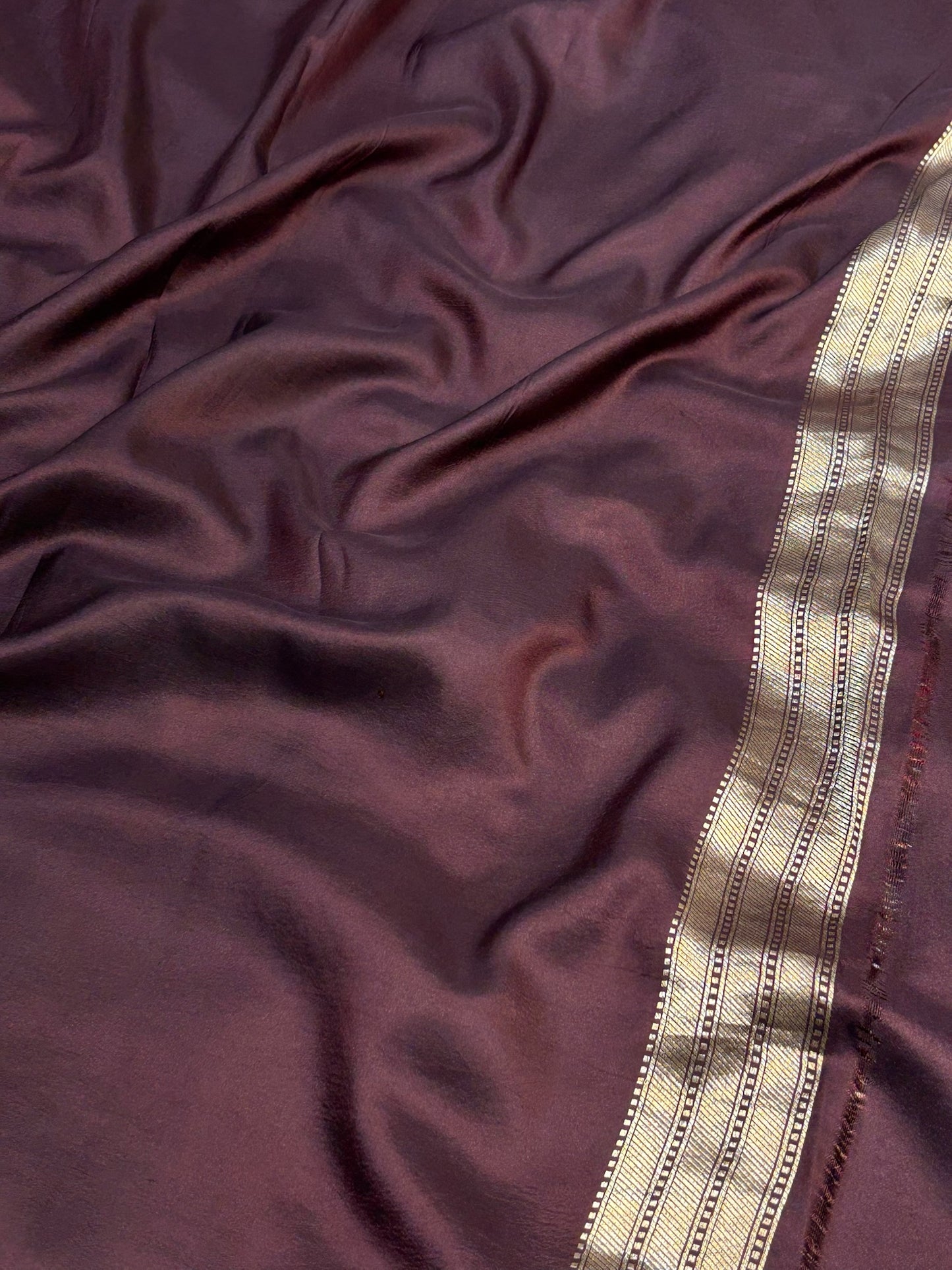Banarasi Chocolate Brown Pure Silk Brocade Saree – Luxurious Katan Silk with Intricate Brocade Weave