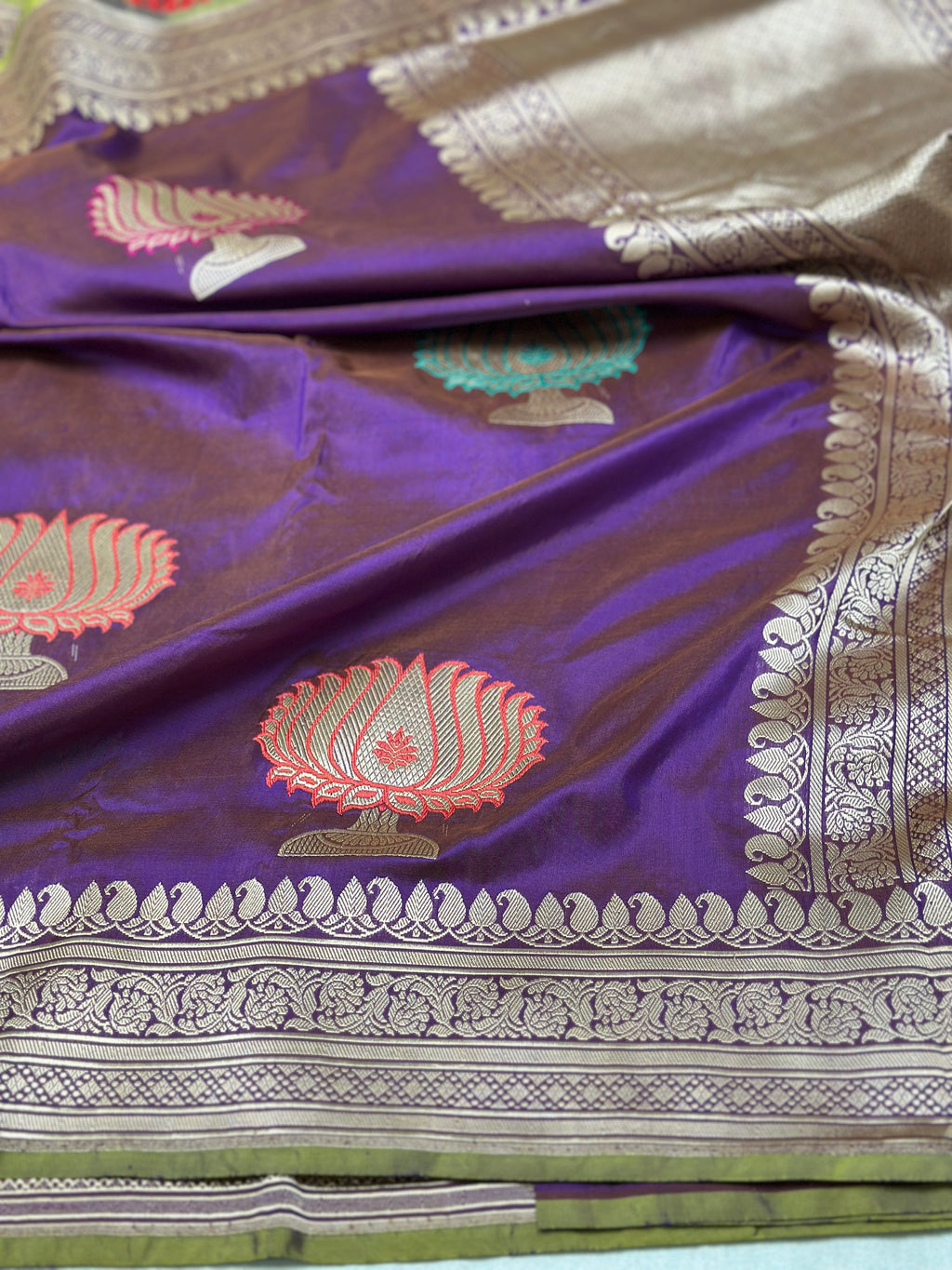 Handwoven Pure Banarasi Silk Saree