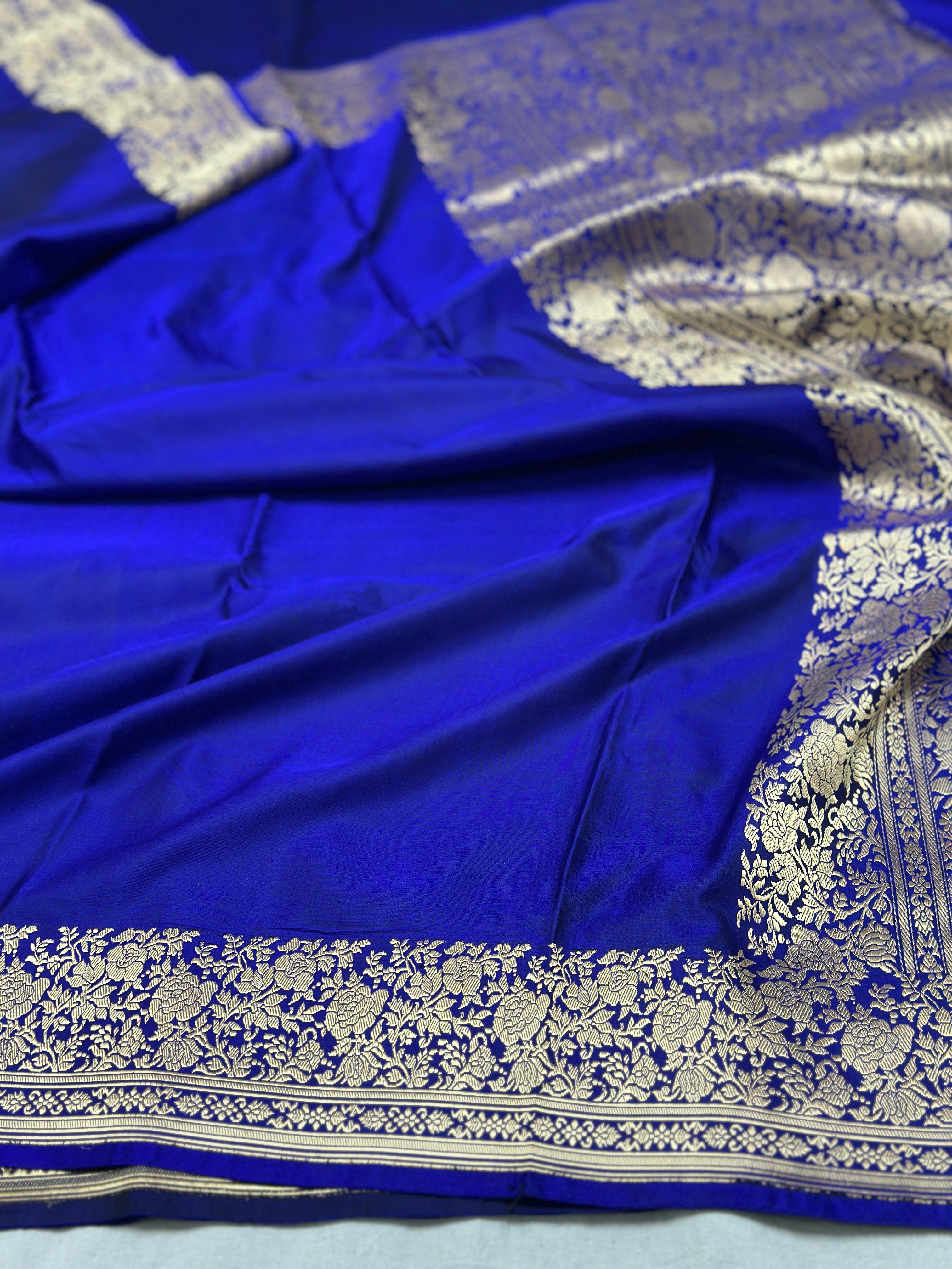 Handwoven Banarasi Pure Mashru Silk Saree