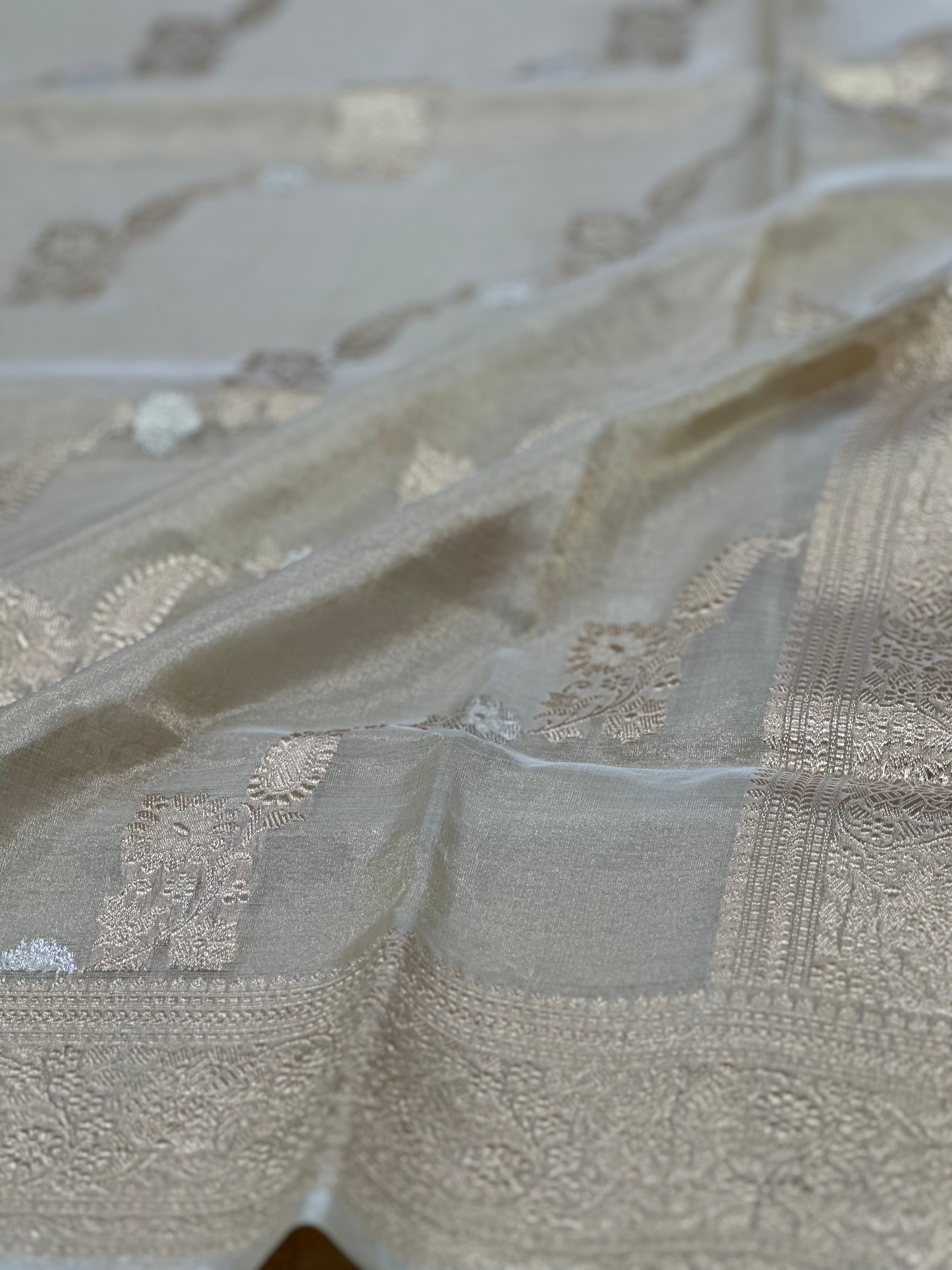 Ivory Handwoven Banarasi Pure Iktara Tissue Jangla Saree