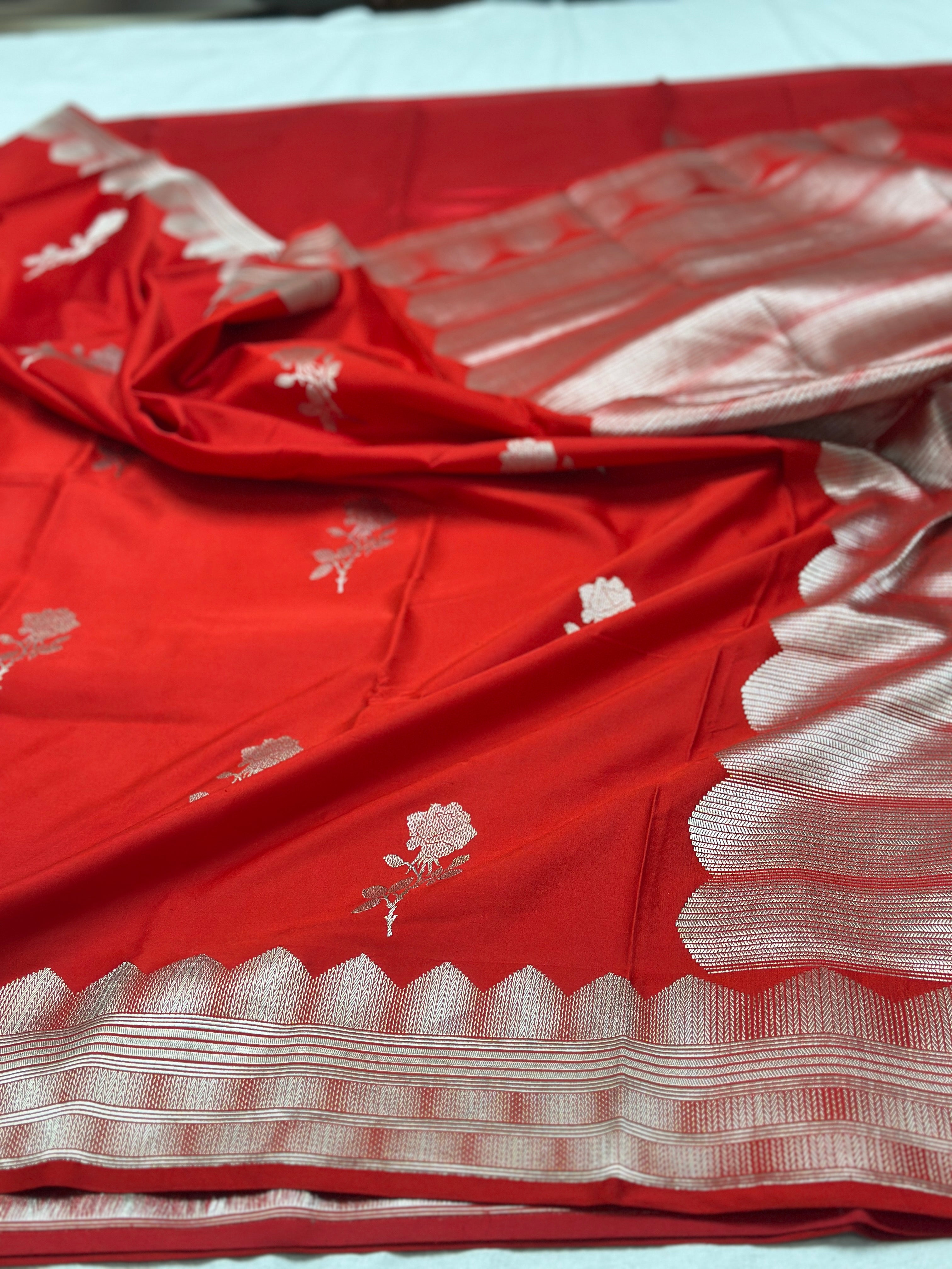 Handwoven Banarasi Pure Mashru Silk Saree