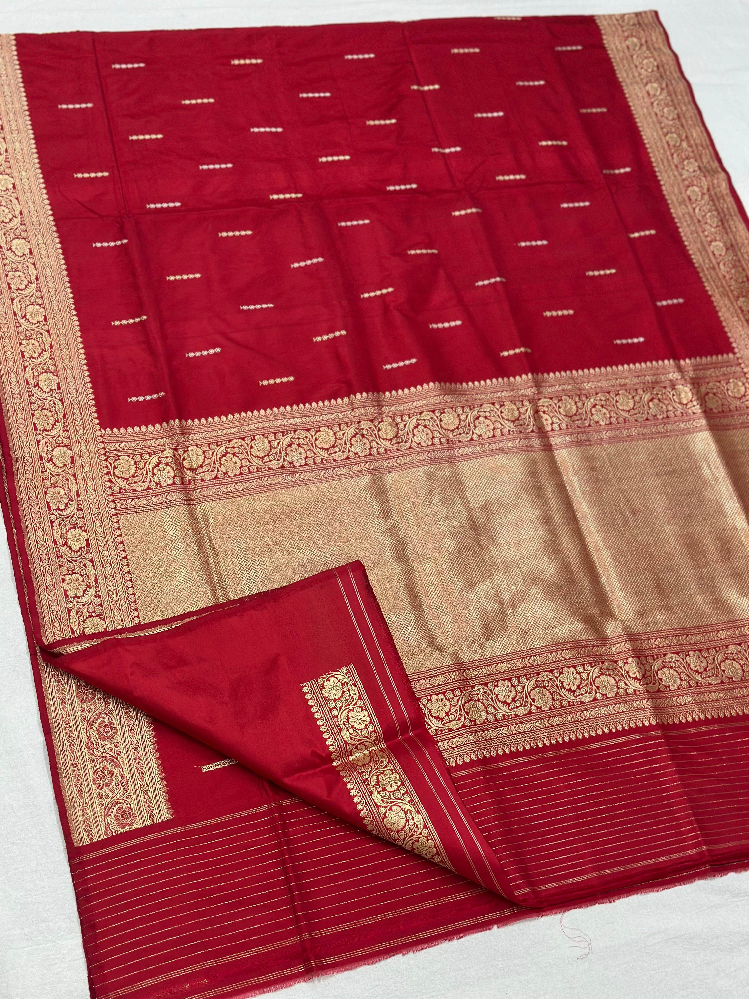Red Handwoven Pure Banarasi Silk Saree