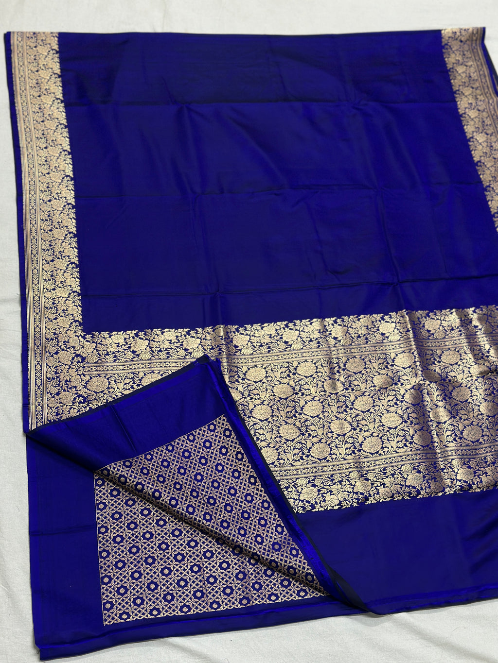 Handwoven Banarasi Pure Mashru Silk Saree
