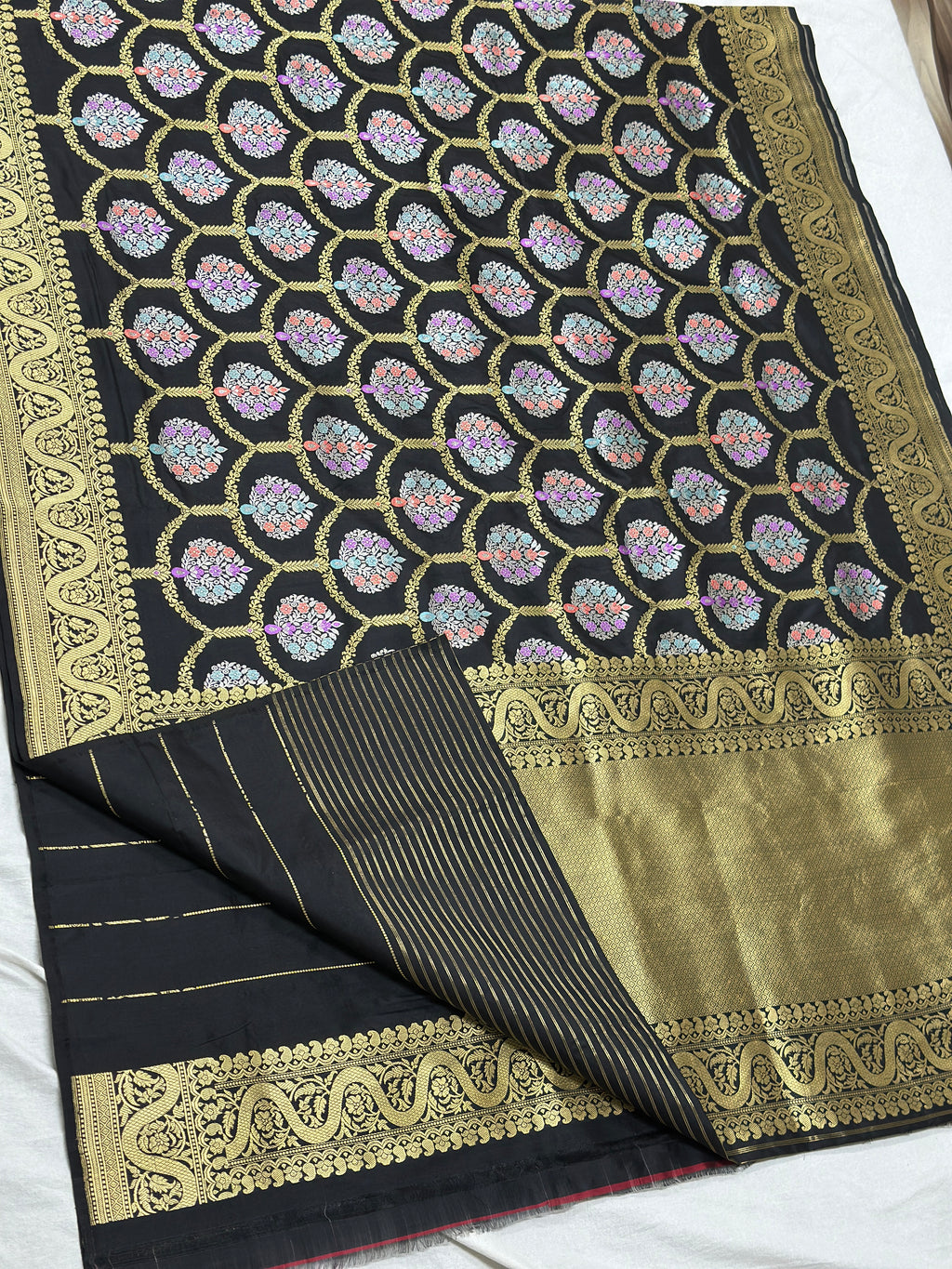 Black  Handwoven Pure Banarasi Silk Saree