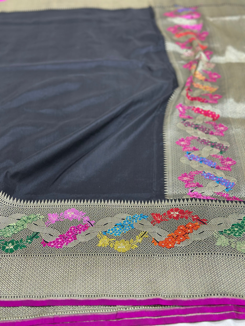 Handwoven Pure Banarasi Silk Saree