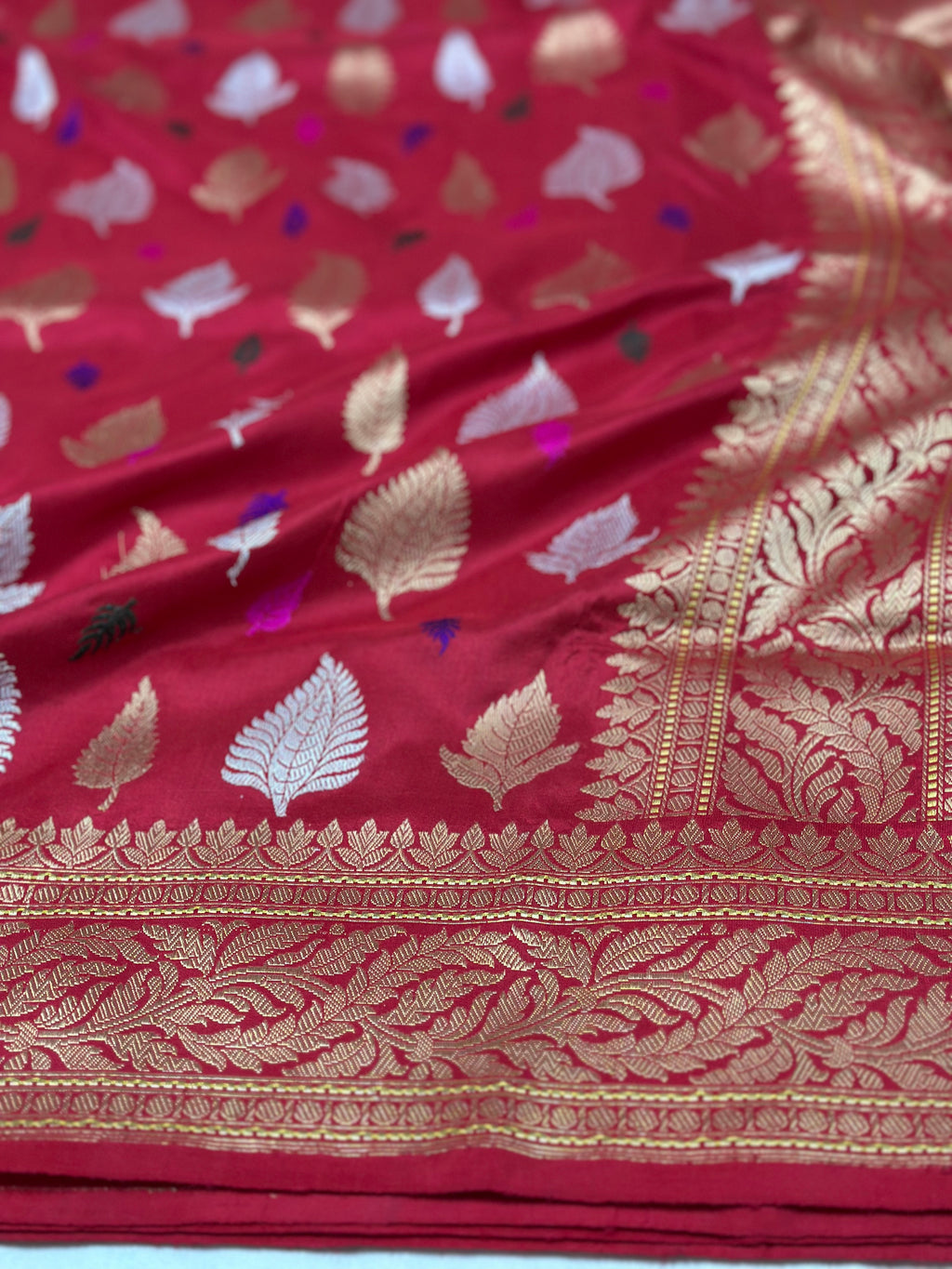 Red Vintage Handwoven Pure Banarasi Silk Saree
