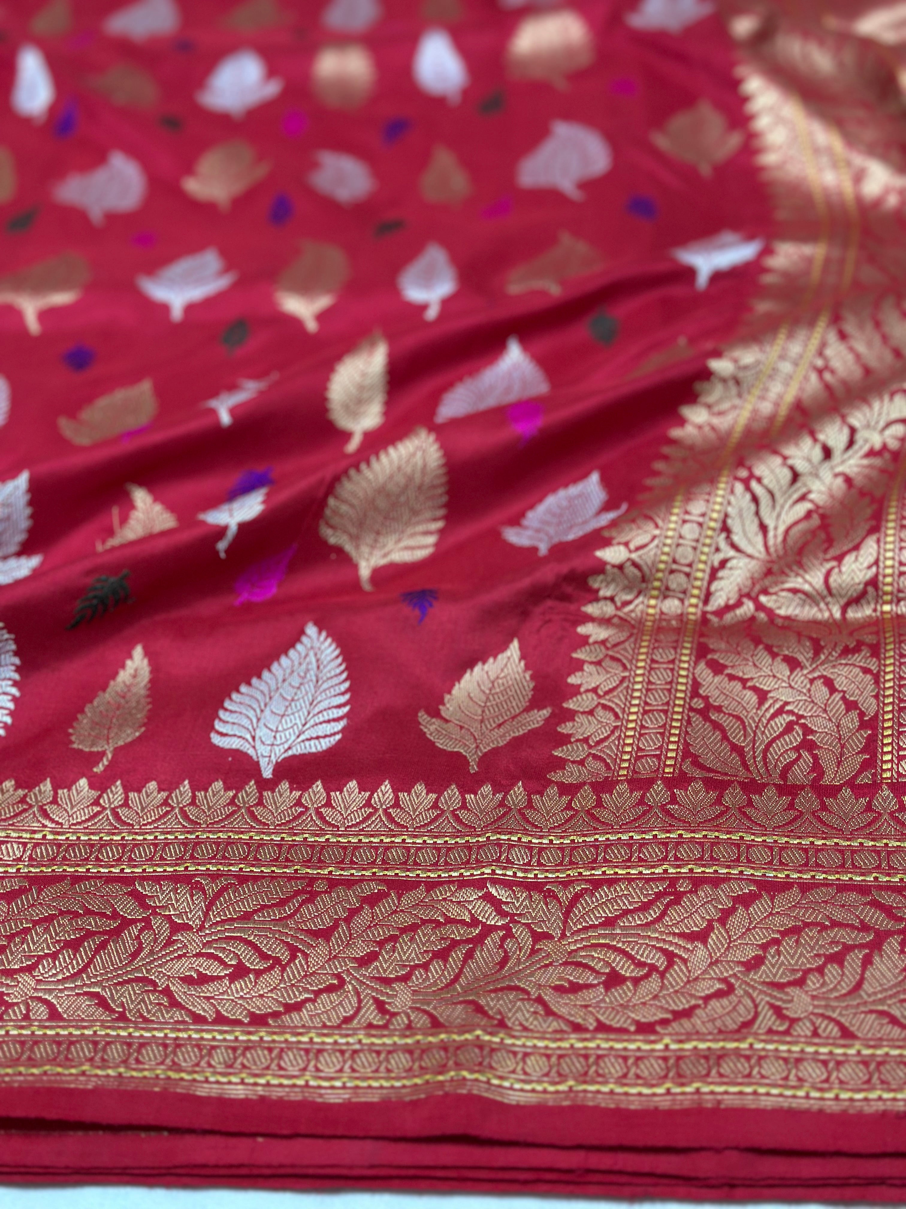 Red Vintage Handwoven Pure Banarasi Silk Saree