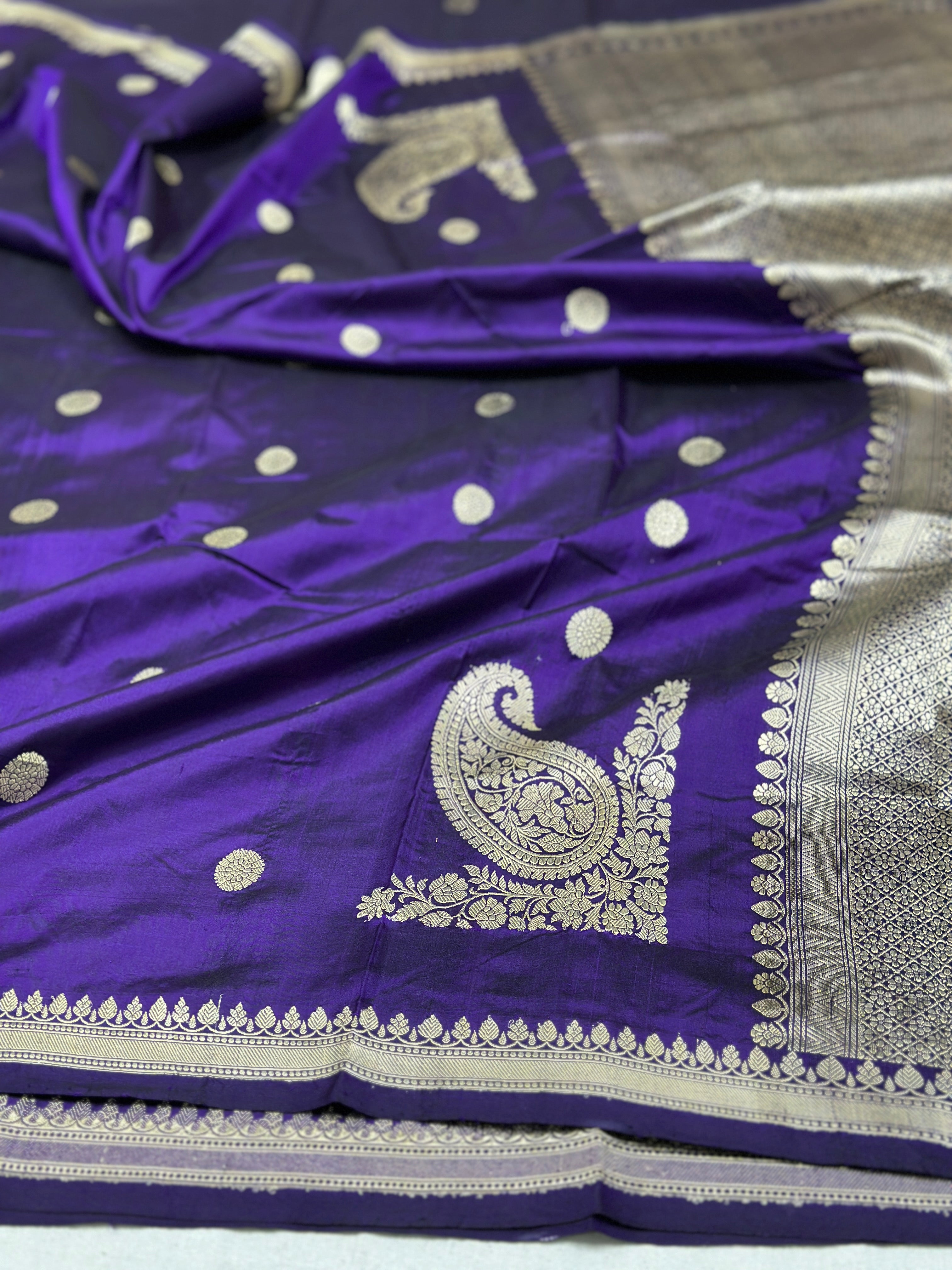 Handwoven Banarasi Pure katan Silk Saree