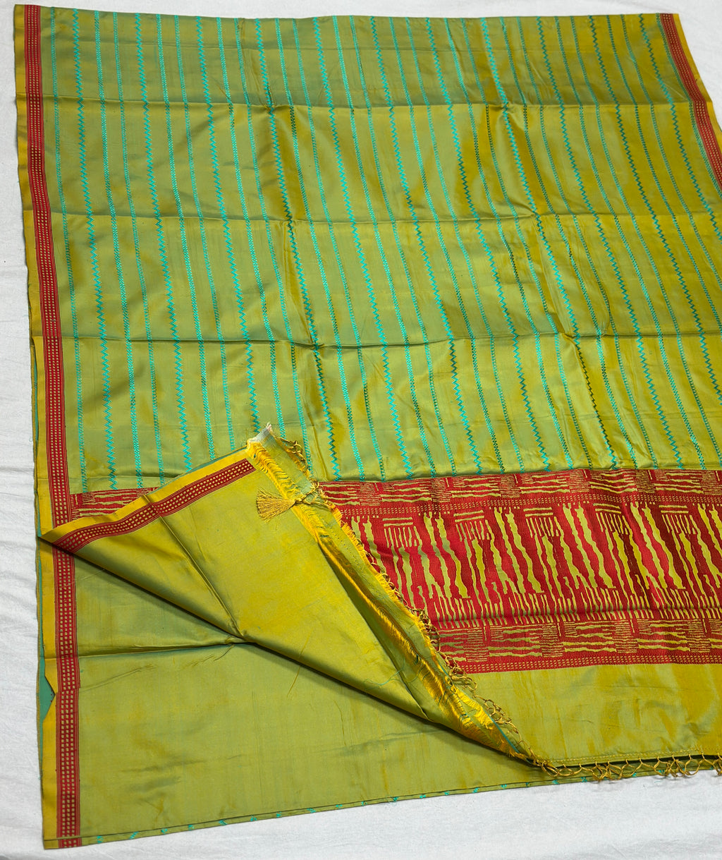 Handwoven Pure Banarasi Mashru Silk Saree