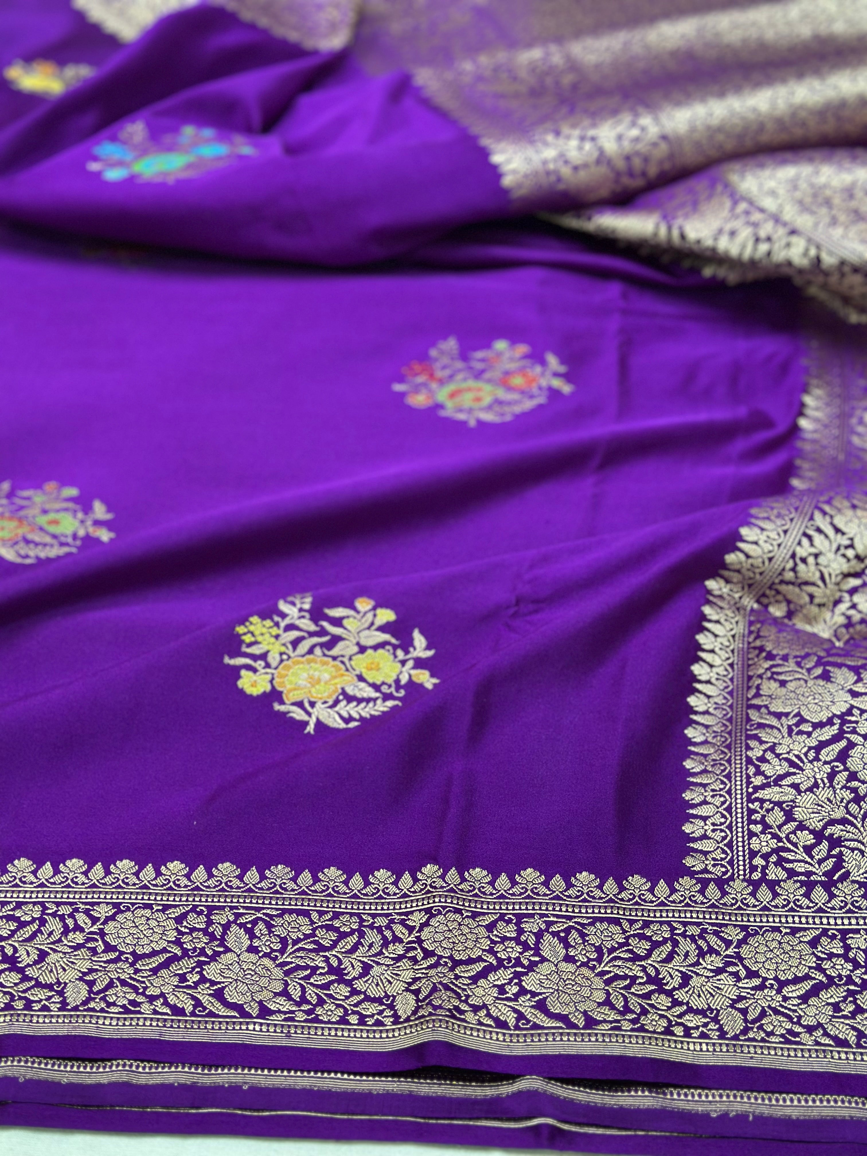 Purple Handwoven Mashru Silk Saree