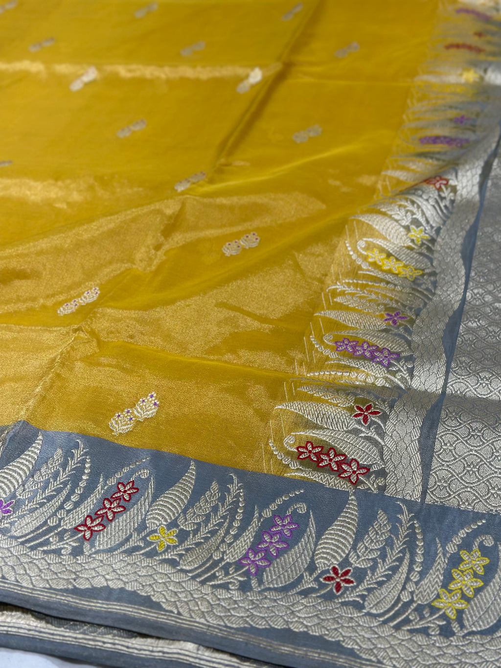 Gold/Grey Handwoven Pure Banarasi Tissue Saree