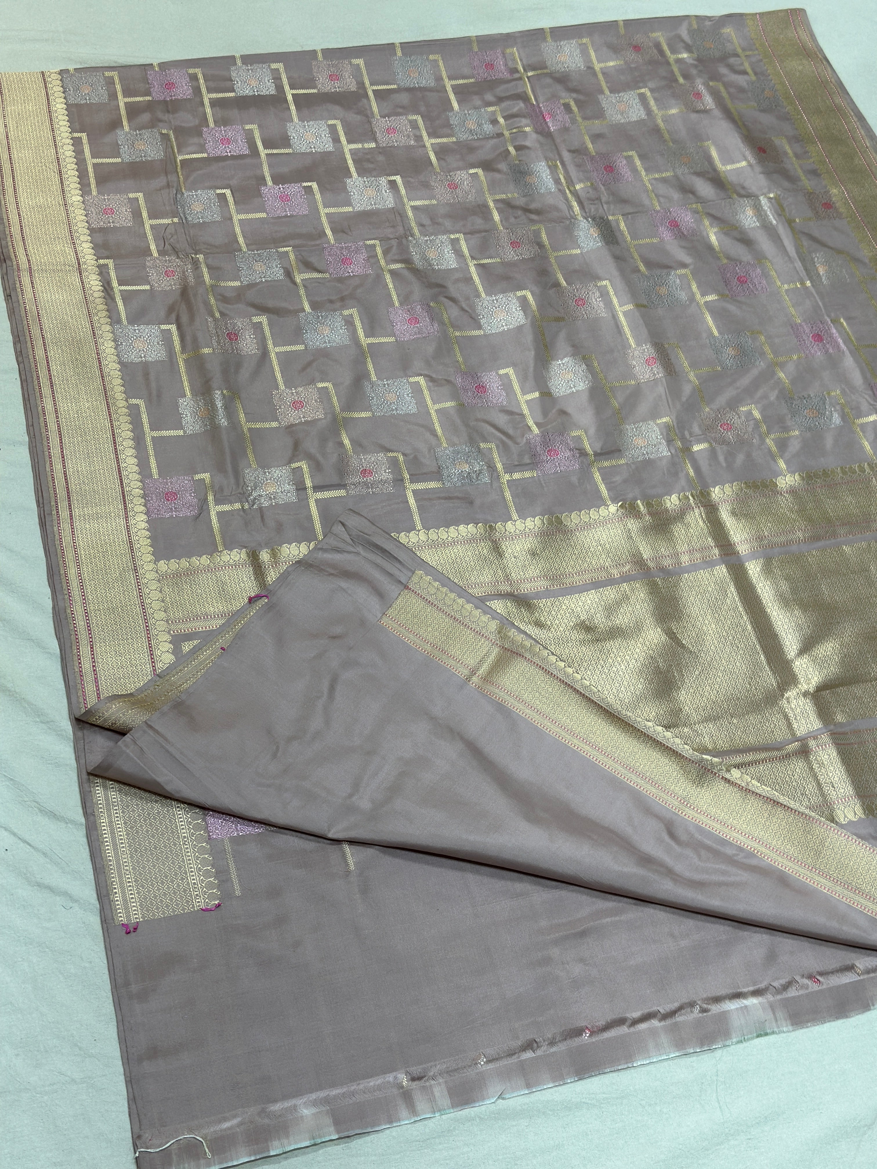 lavender Handwoven Pure Banarasi katan Silk Saree