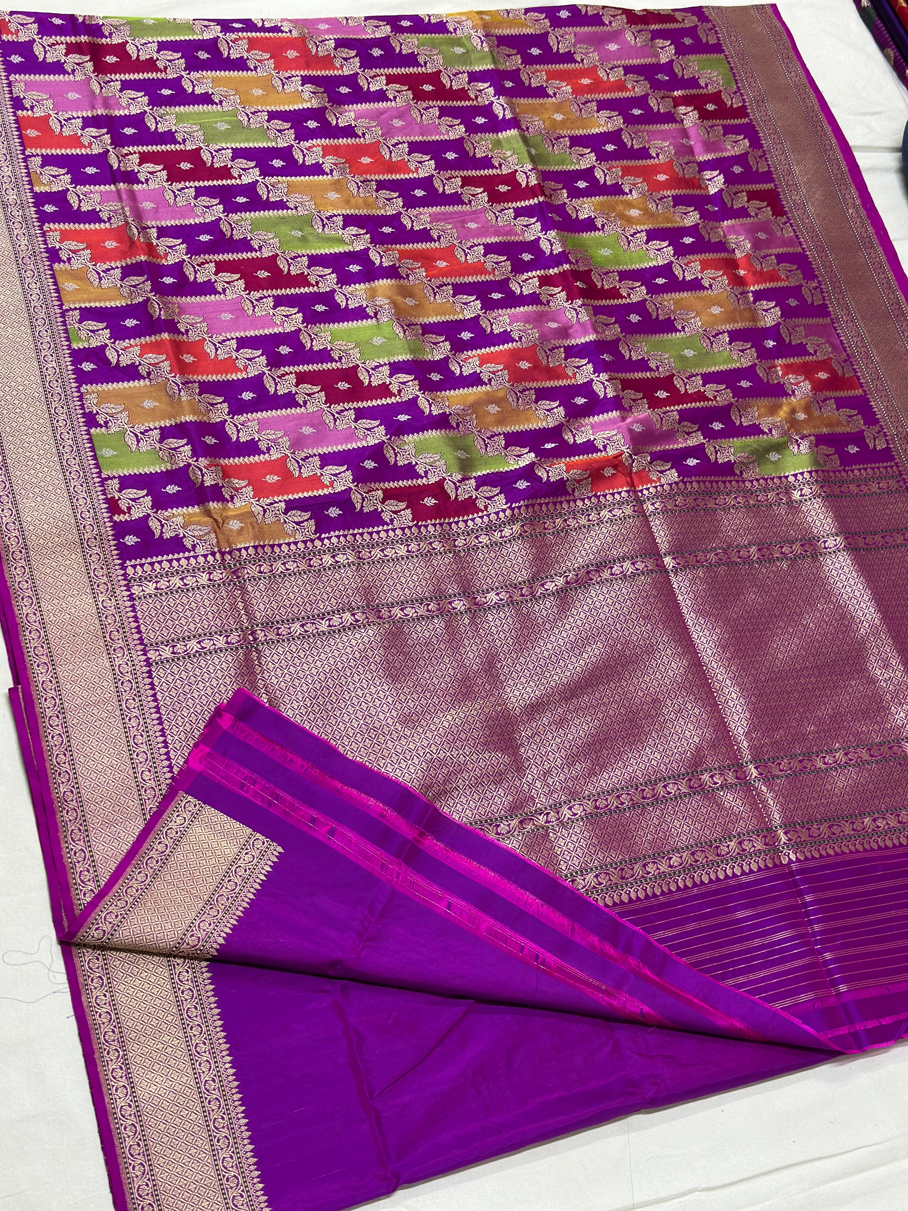 Handwoven Banarasi Rangkaat Saree