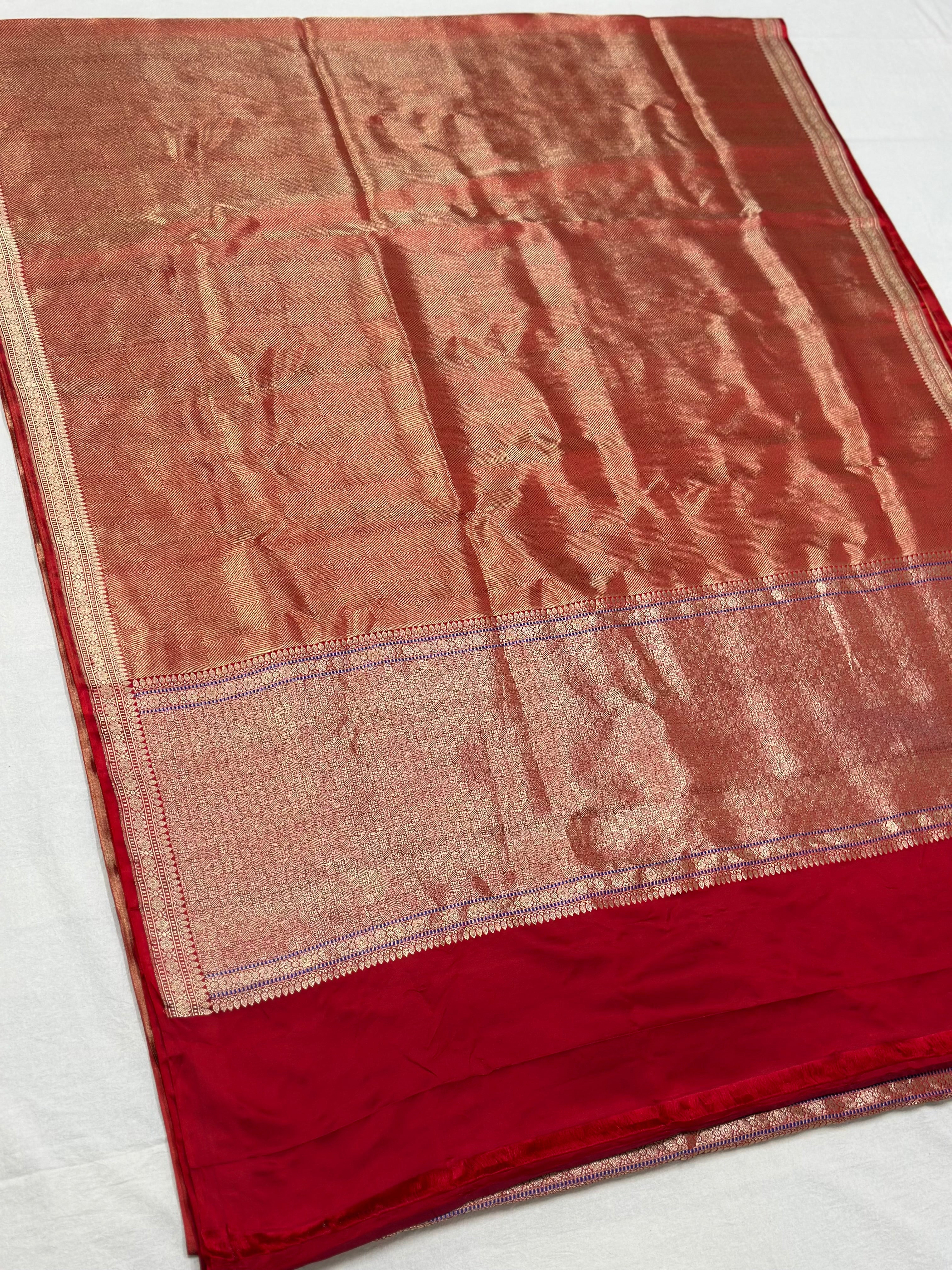 Red Handwoven Pure Banarasi Mashru Silk Saree