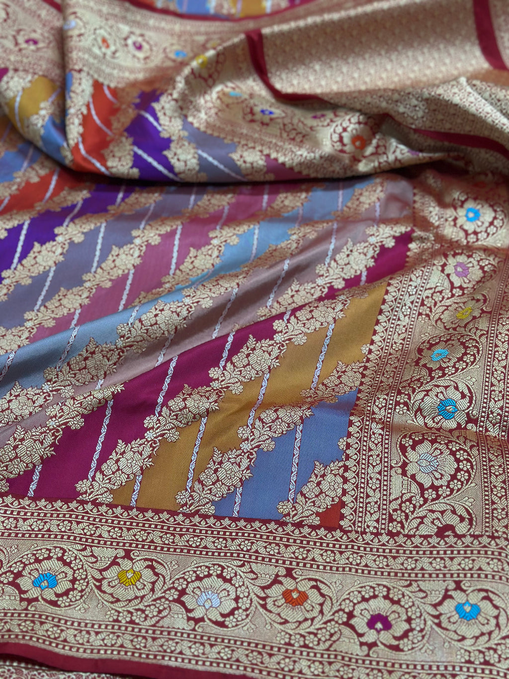 Handwoven Pure Banarasi Rangkaat Silk Saree