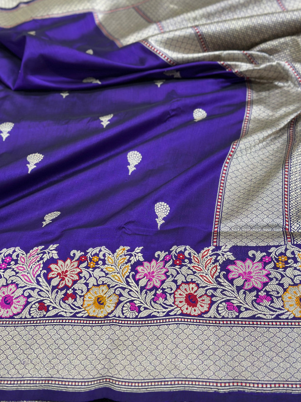 Purple Handwoven Pure Banarasi Silk Saree