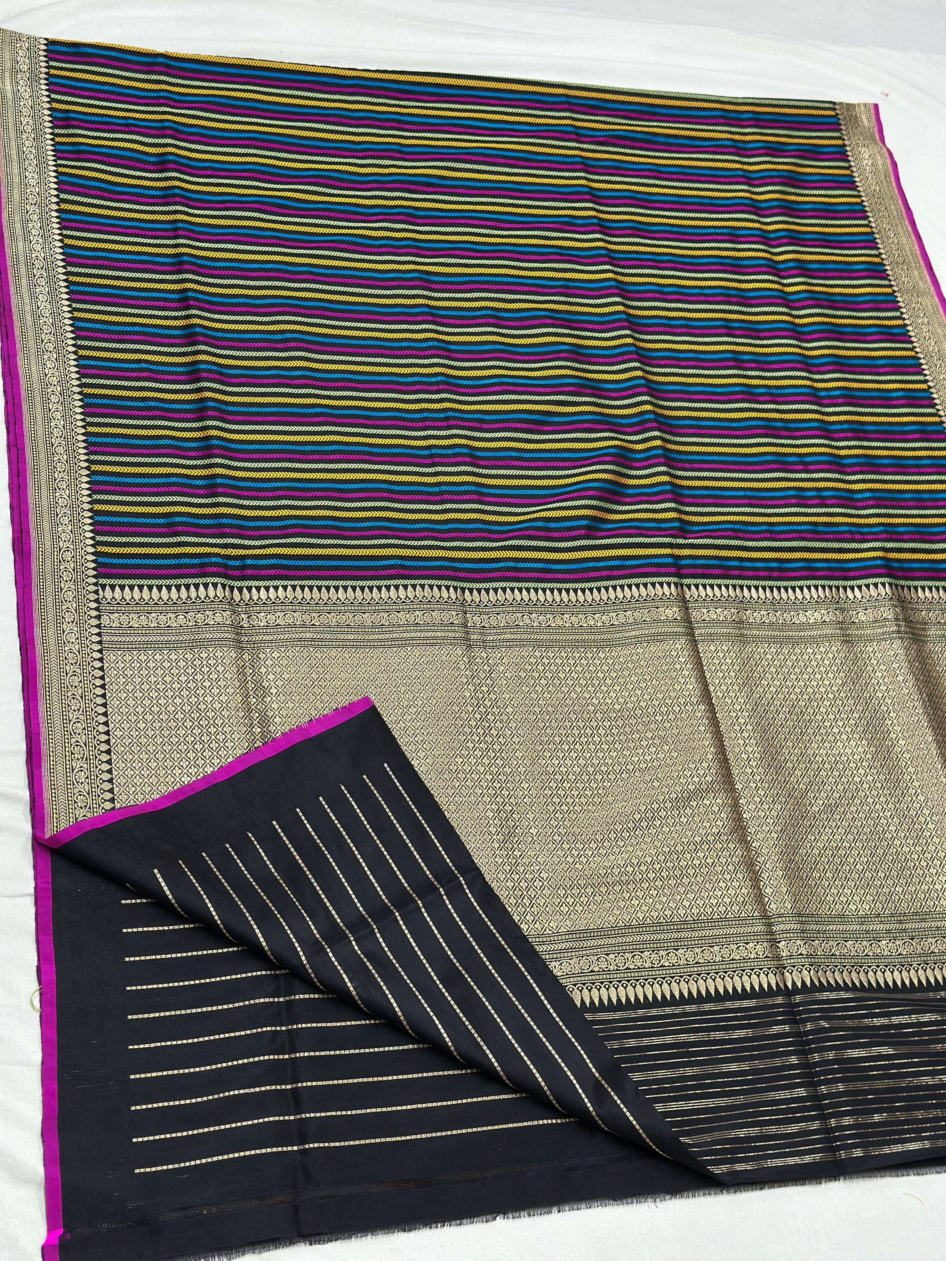 Black Handwoven Pure Banarasi Silk Saree