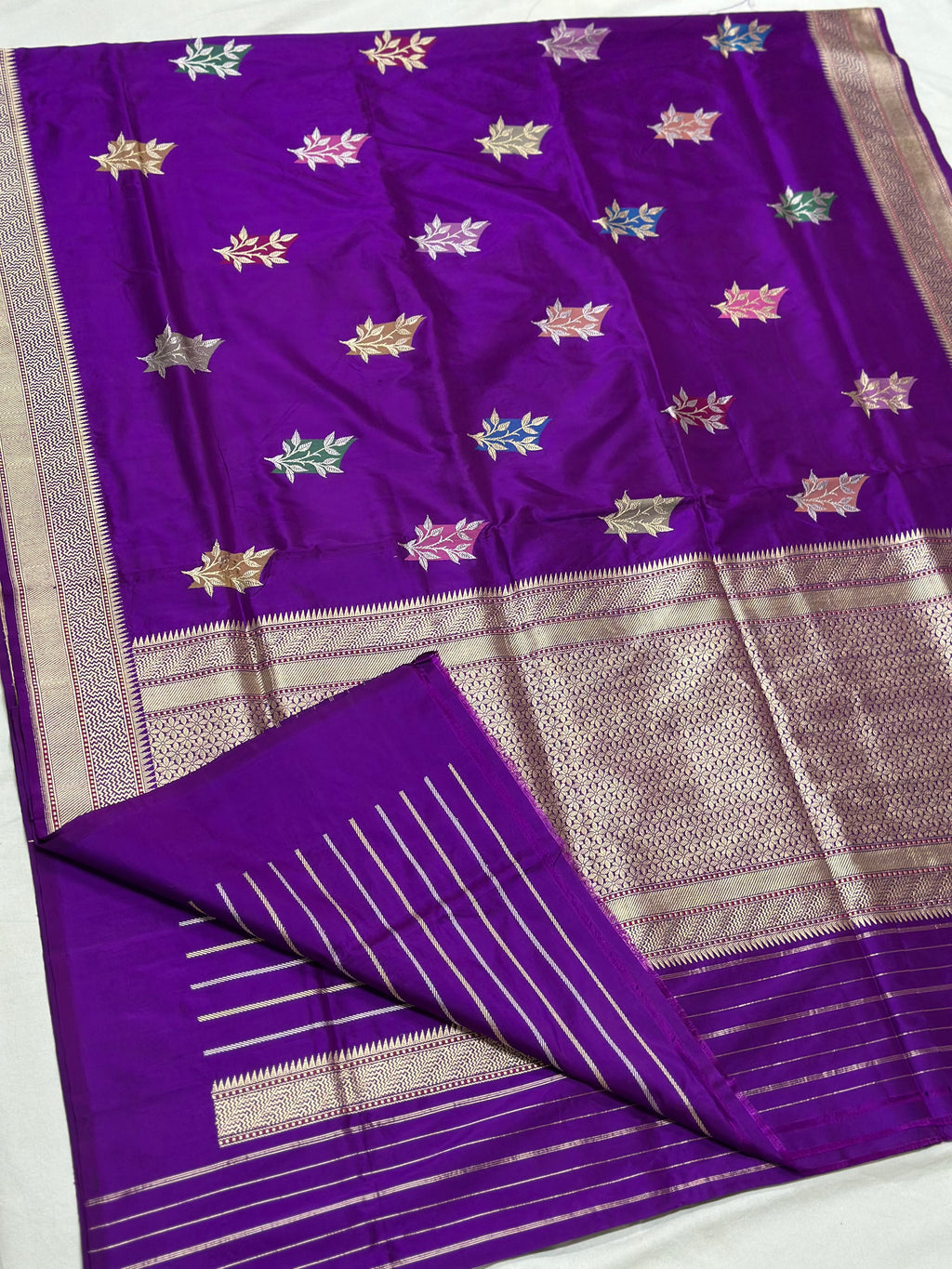 Handwoven Pure Banarasi Silk Saree