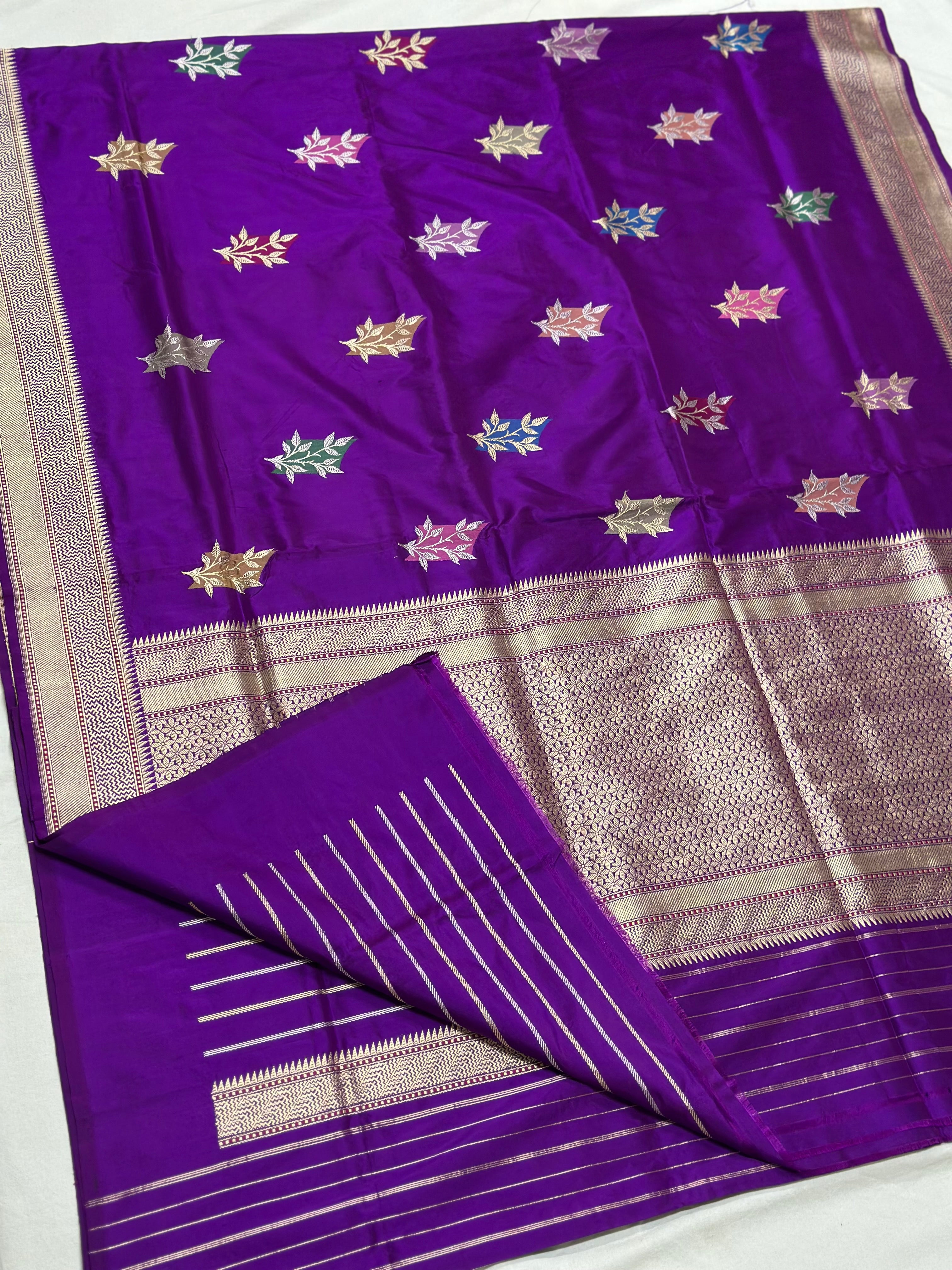 Handwoven Pure Banarasi Silk Saree