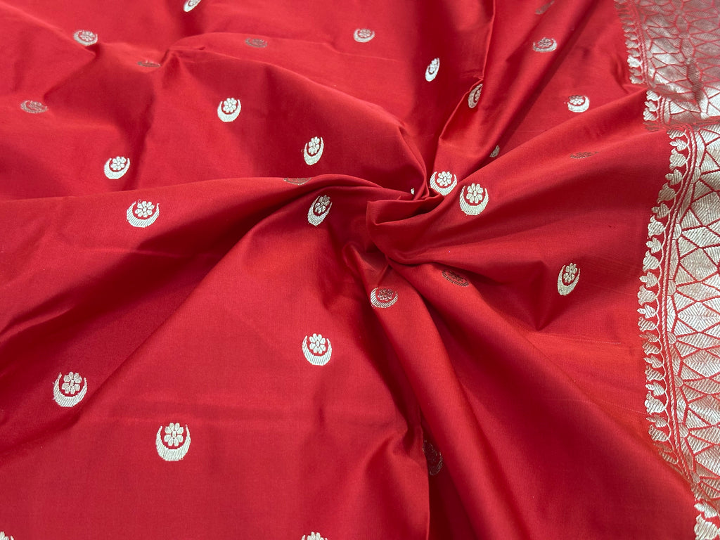 Red Pure Banarasi Handloom Chand buti Saree
