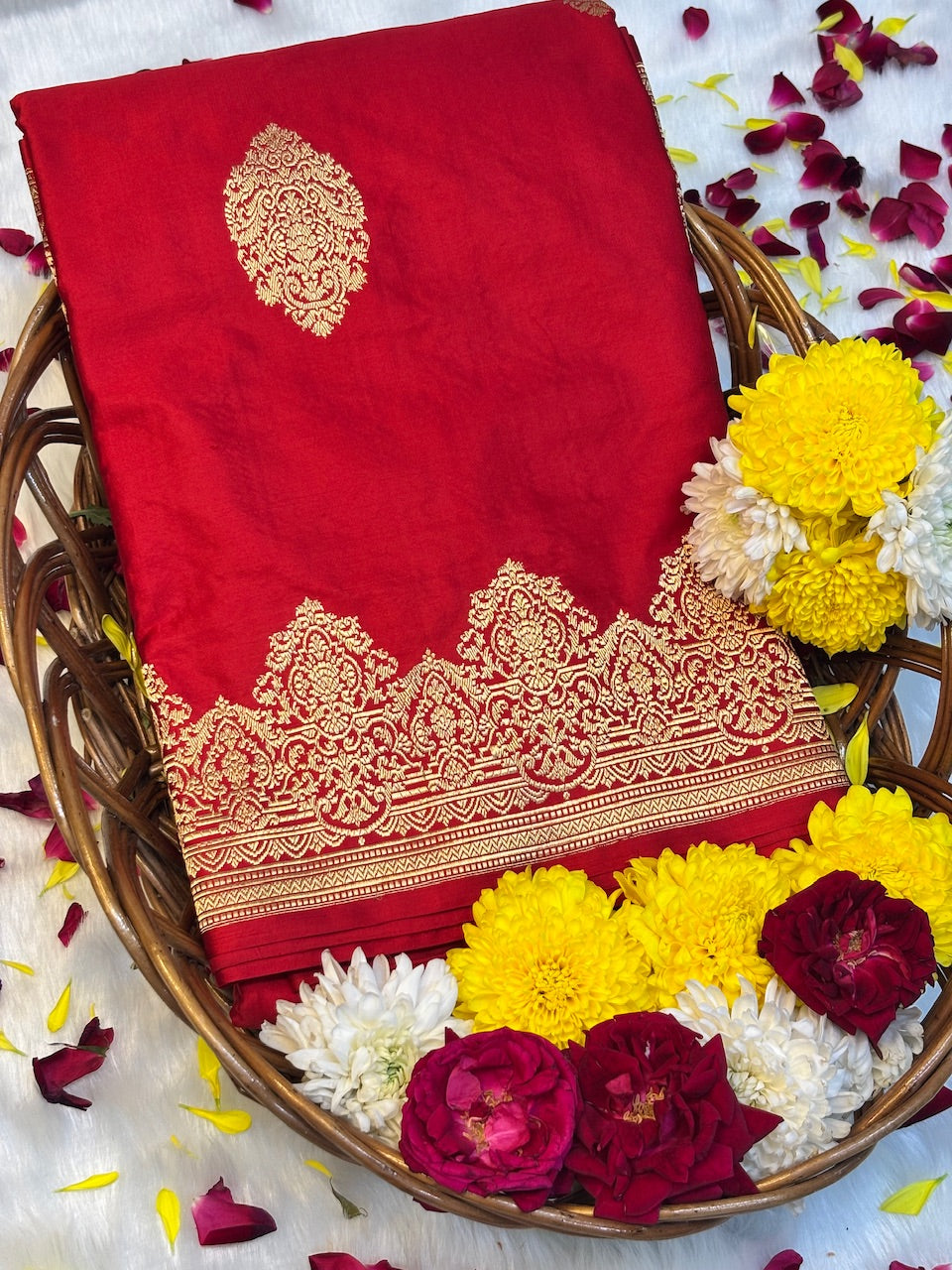 Red Pure Mashru Silk Handwoven Banarasi Saree
