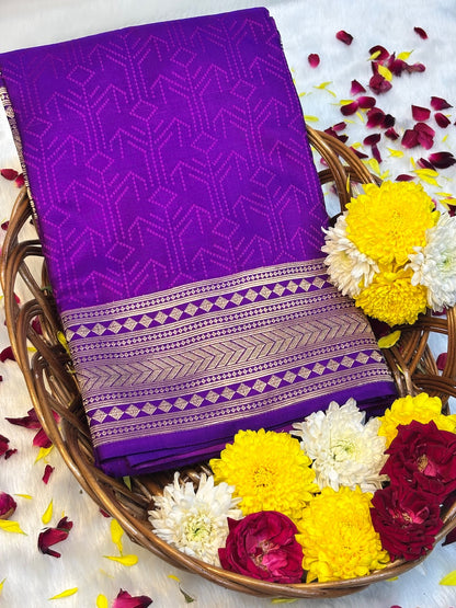 Purple Pure Tanchoi Silk Buti Handwoven Banarasi Saree