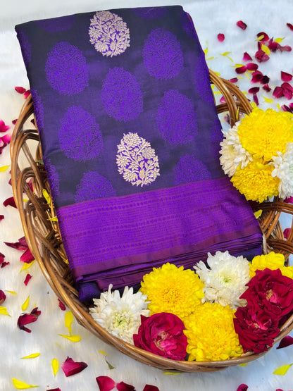 Deep Purple Pure Tanchoi Silk Handwoven Banarasi Saree