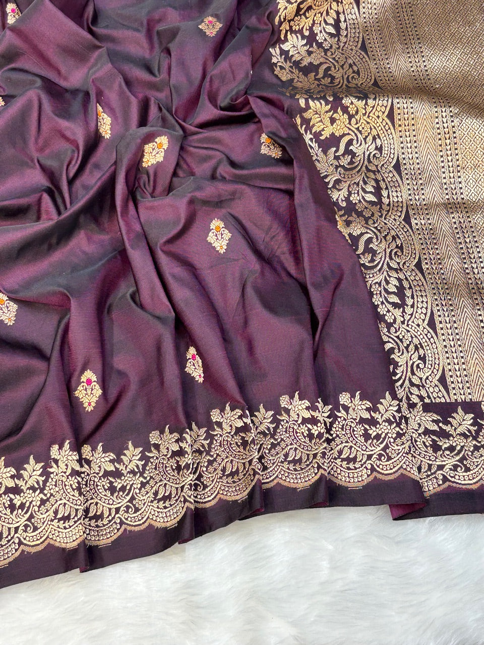 Wine Pure Mashru Silk Handwoven Banarasi Saree