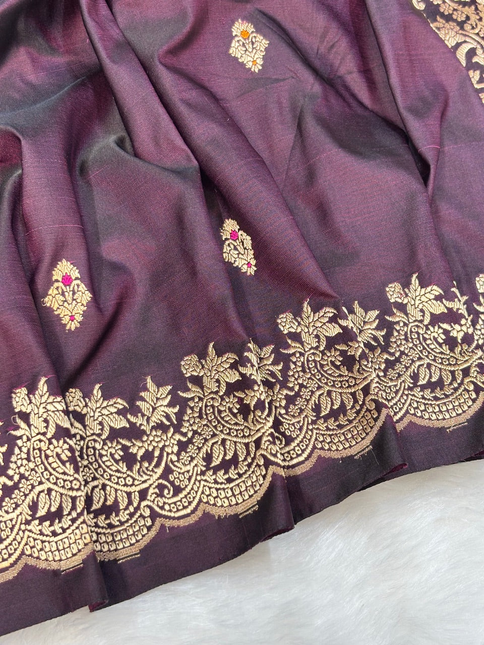 Wine Pure Mashru Silk Handwoven Banarasi Saree