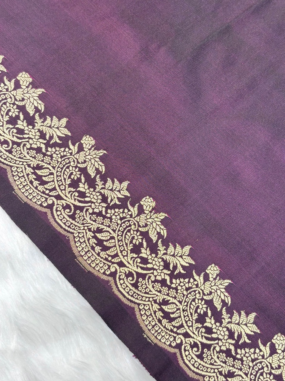 Wine Pure Mashru Silk Handwoven Banarasi Saree
