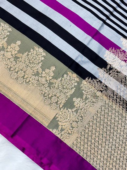Royal Purple Checks Pure Mashru Silk Handwoven Banarasi Saree