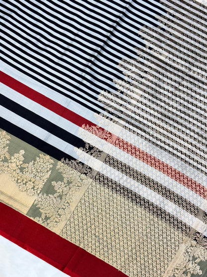 Red Checks Pure Mashru Silk Handwoven Banarasi Saree