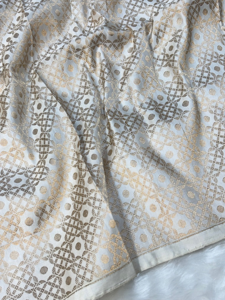 White With Green Check Pure Mashru Silk Buti Handwoven Banarasi Saree