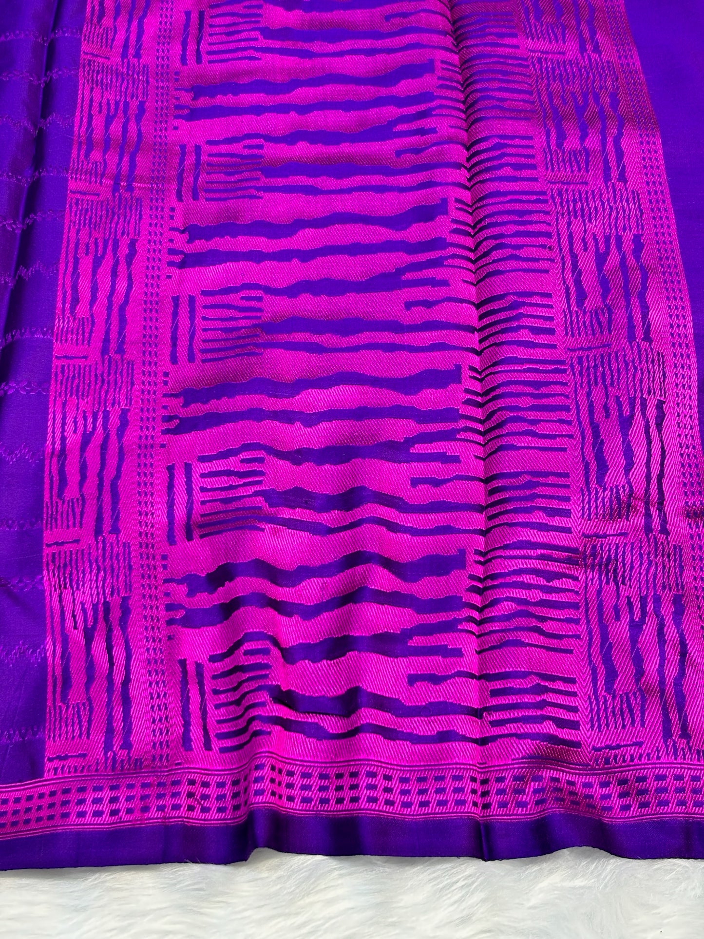 Pure Banarasi Tanchui Handwoven Silk Saree –  Purple Elegance