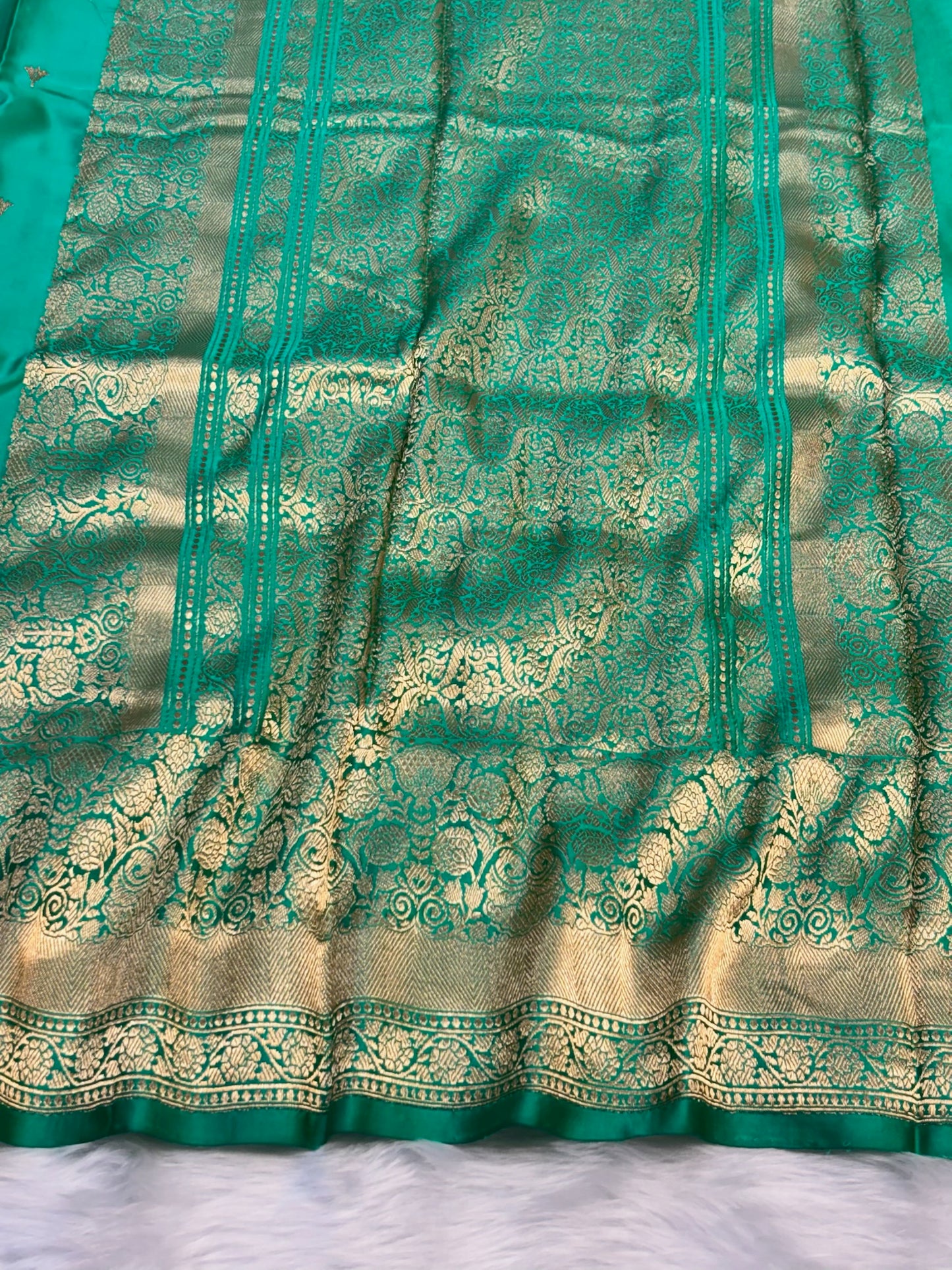 Pure Mashru Handwoven Silk Saree –  Sea Green Elegance
