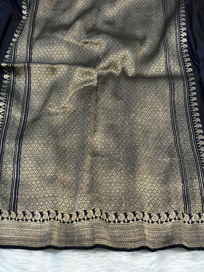 Pure Mashru Handwoven Silk Saree – Midnight Blue Elegance