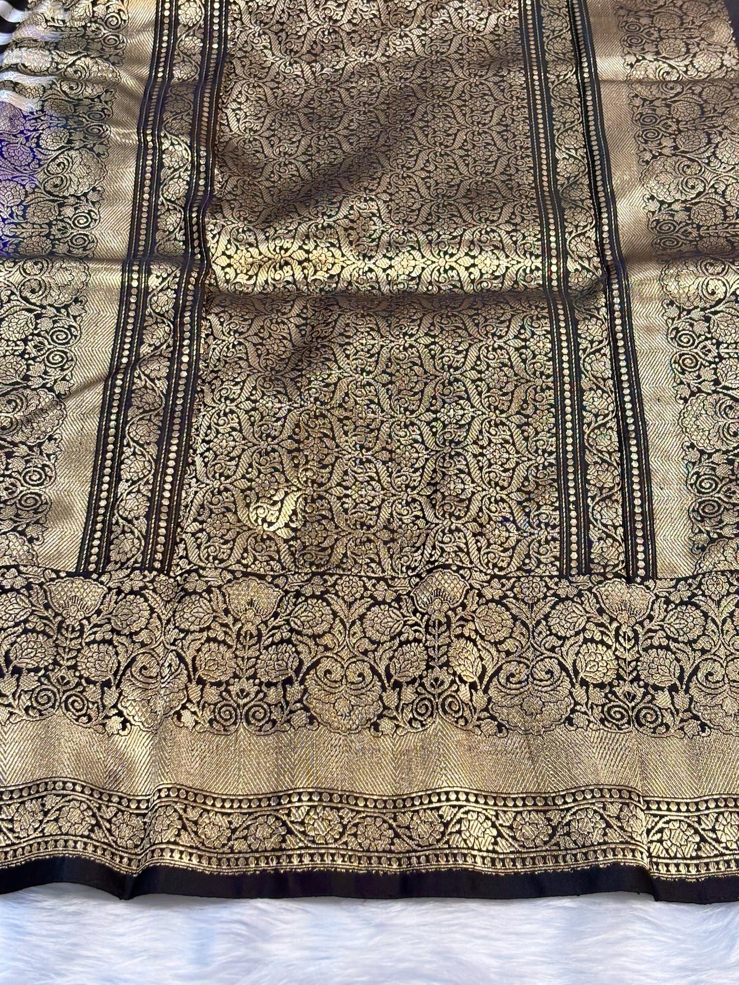 Pure Mashru Handwoven Silk Saree – Royal Blue Elegance