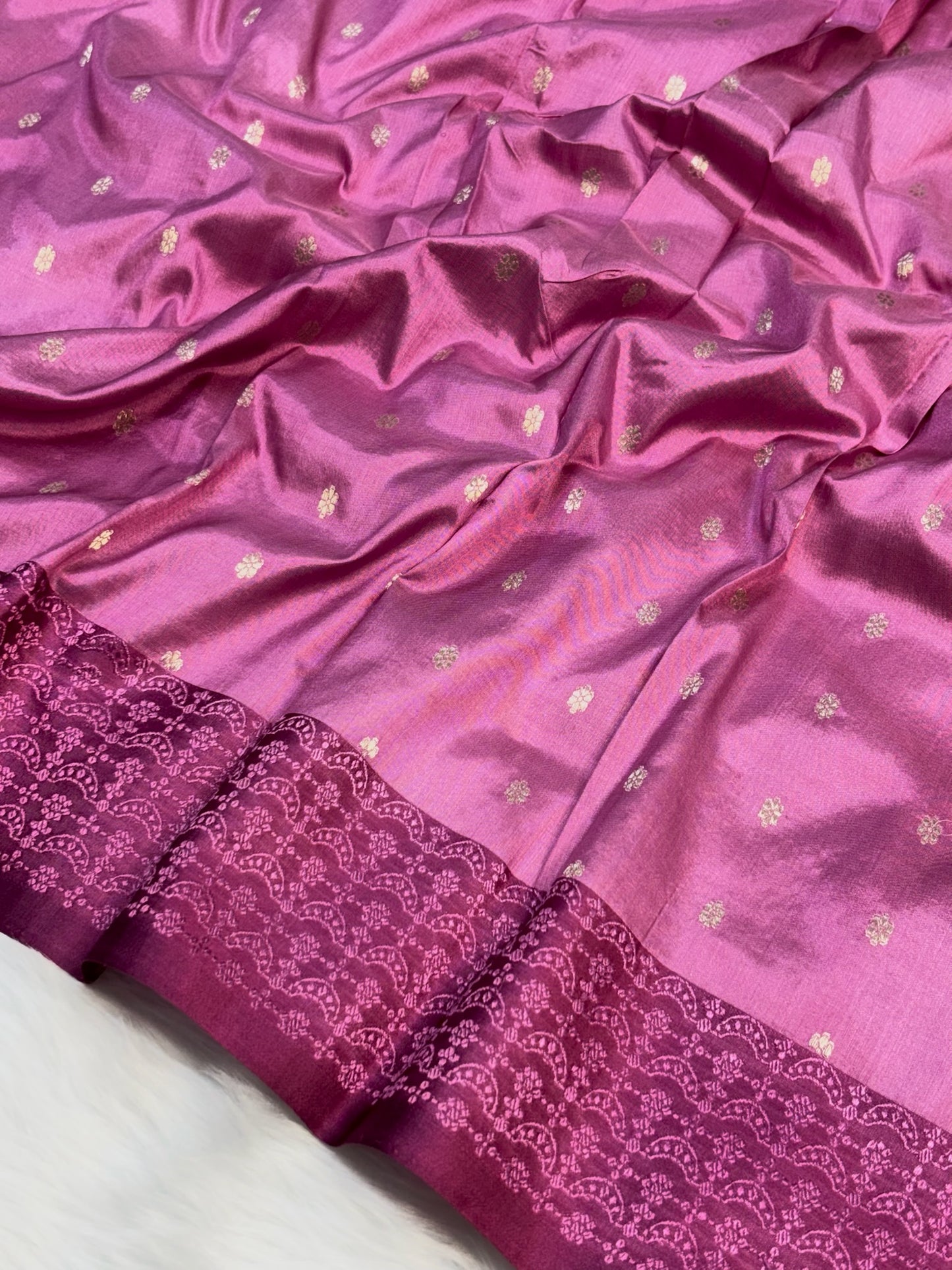 Rose Pink Vintage Handwoven Banarasi Pure Silk Saree
