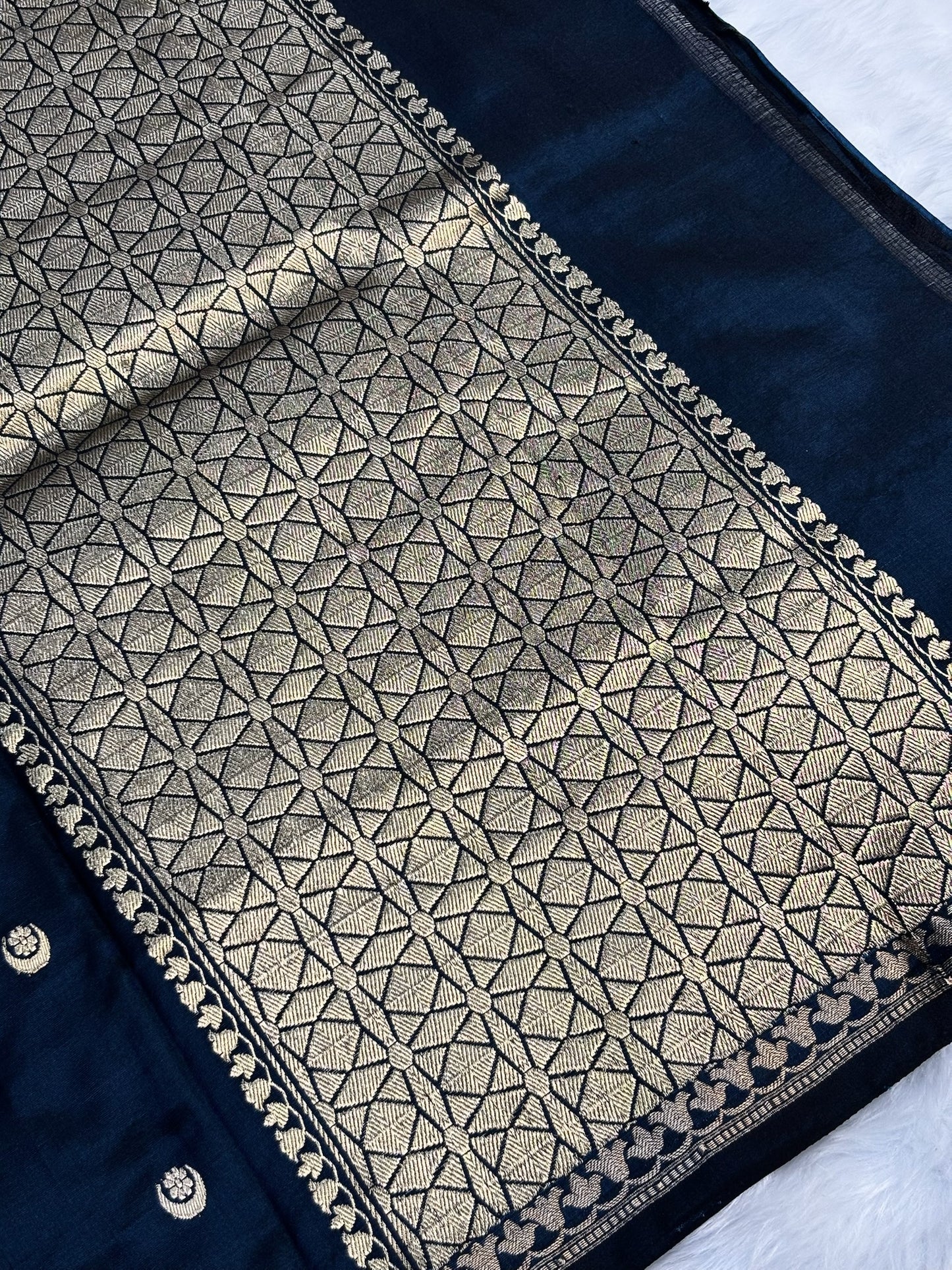 Pure Mashru Handwoven Silk Saree –  Deep Teal Blue Silk Saree Elegance