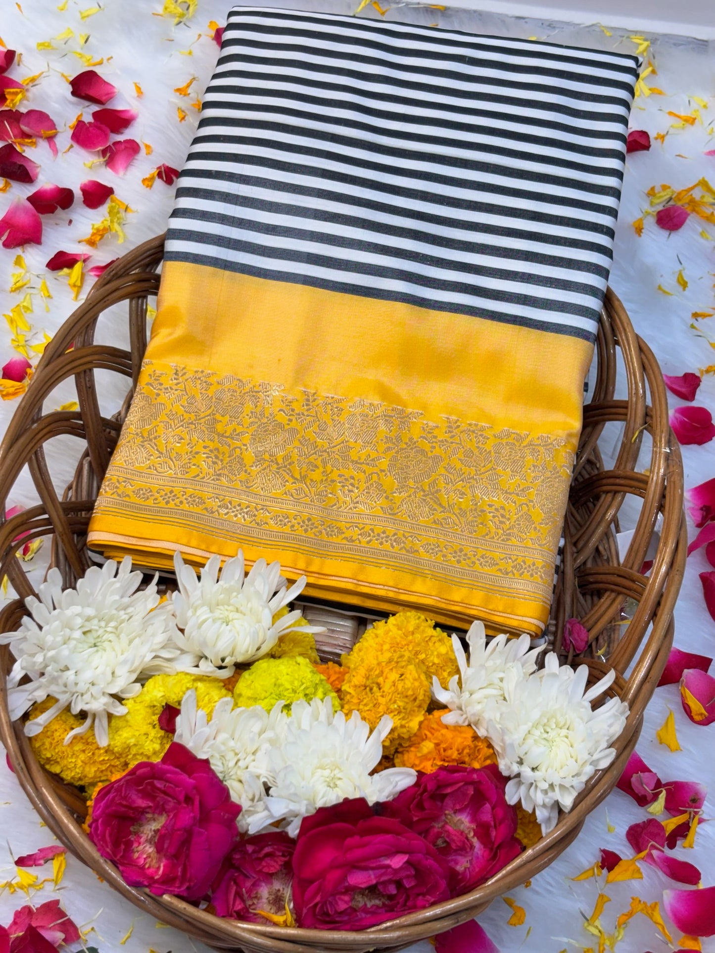 Pure Mashru Handwoven Silk Saree – Elegance