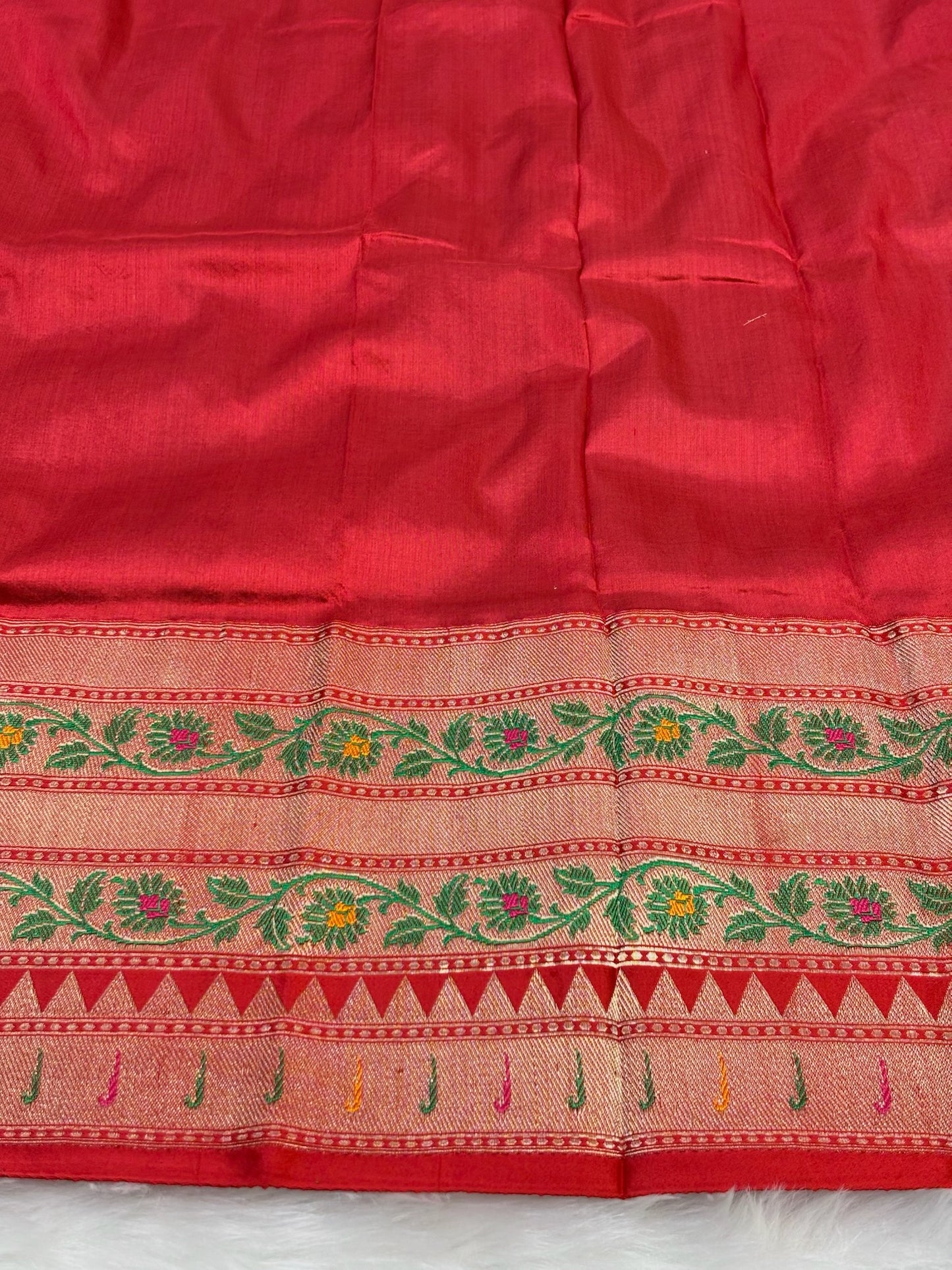 Pure Katan Silk Handwoven Banarasi Saree – Black Base with Rich Red Zari Border