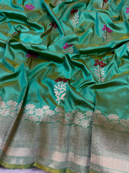 Pure Katan Silk Handwoven Banarasi Saree – Parrot Green Base with Rich Zari Border