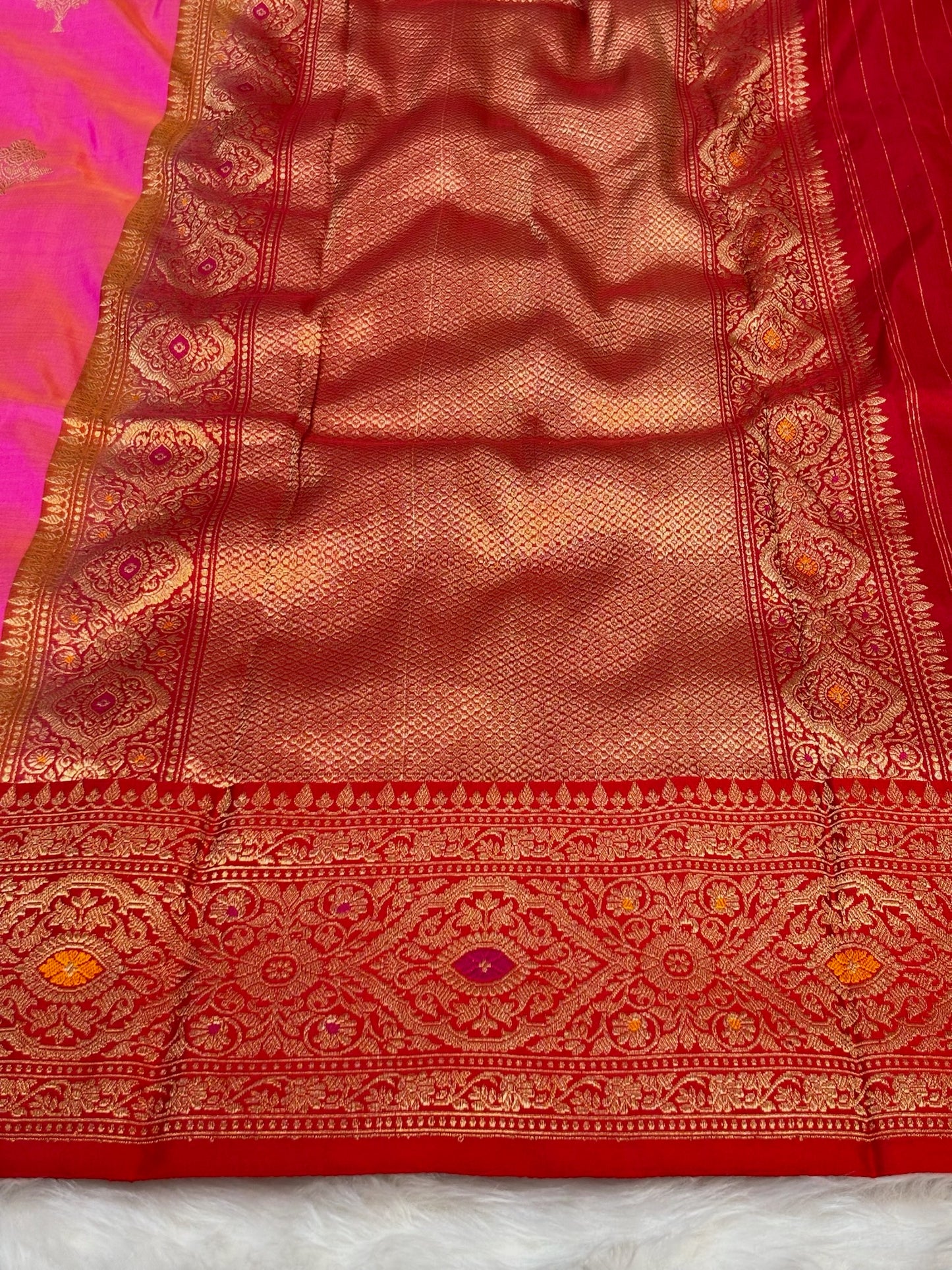 Pure Katan Silk Handwoven Banarasi Saree – Hot Pink Base with Rich Zari Border