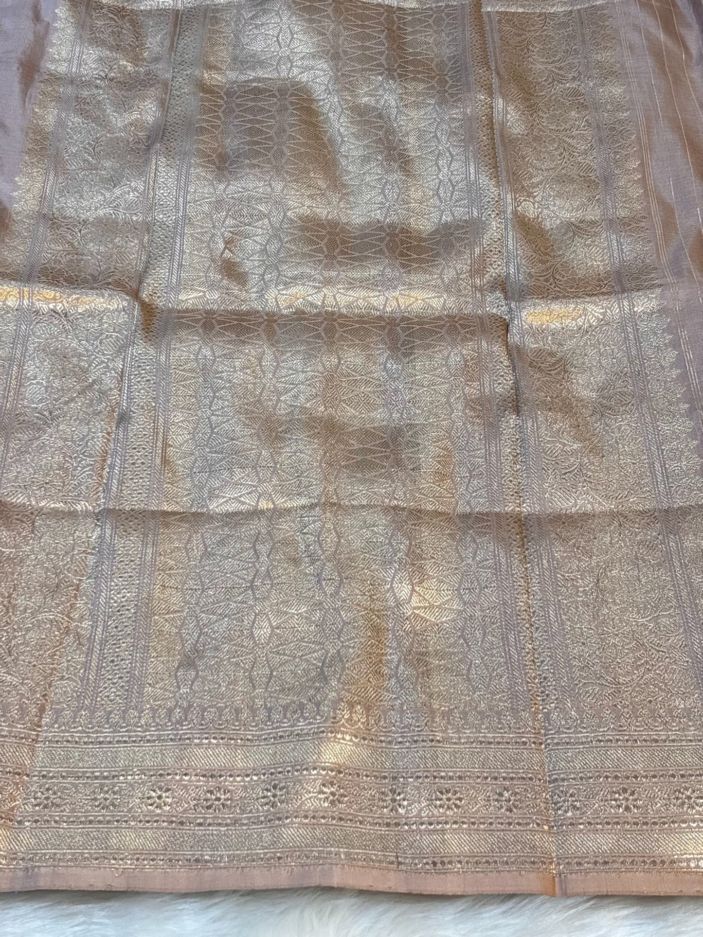 Pure Katan Silk Handwoven Banarasi Saree – Mauve Base with Rich Zari Border