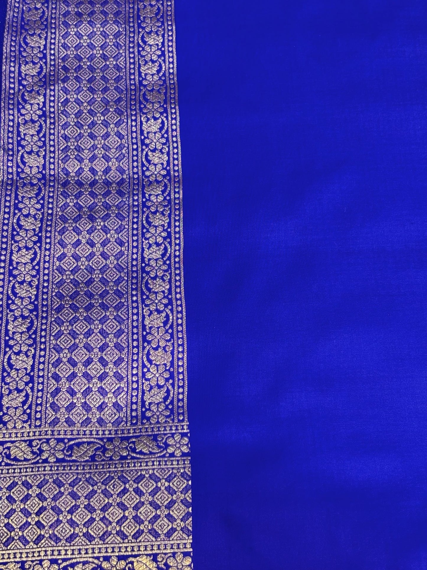 Banarasi Royal Blue Pure Silk Brocade Saree – Luxurious Katan Silk with Intricate Brocade Weave