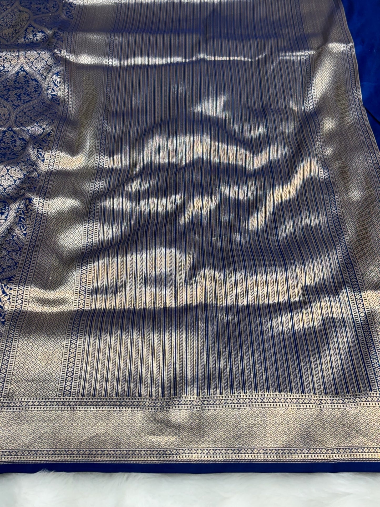 Banarasi Royal Blue Pure Silk Brocade Saree – Luxurious Katan Silk with Intricate Brocade Weave (Copy)