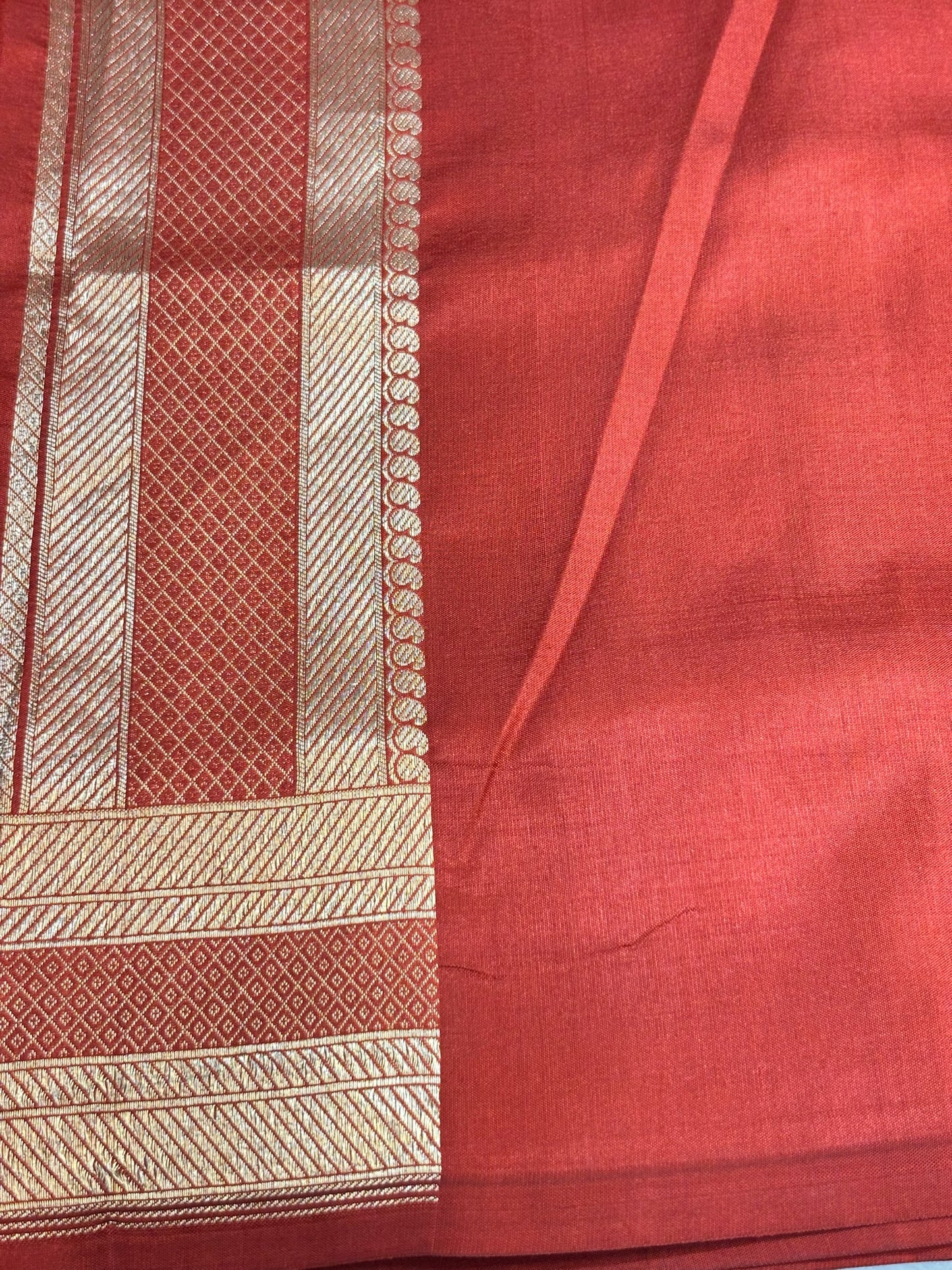 Banarasi Brick Red Pure Silk Brocade Saree – Luxurious Katan Silk with Intricate Brocade Weave