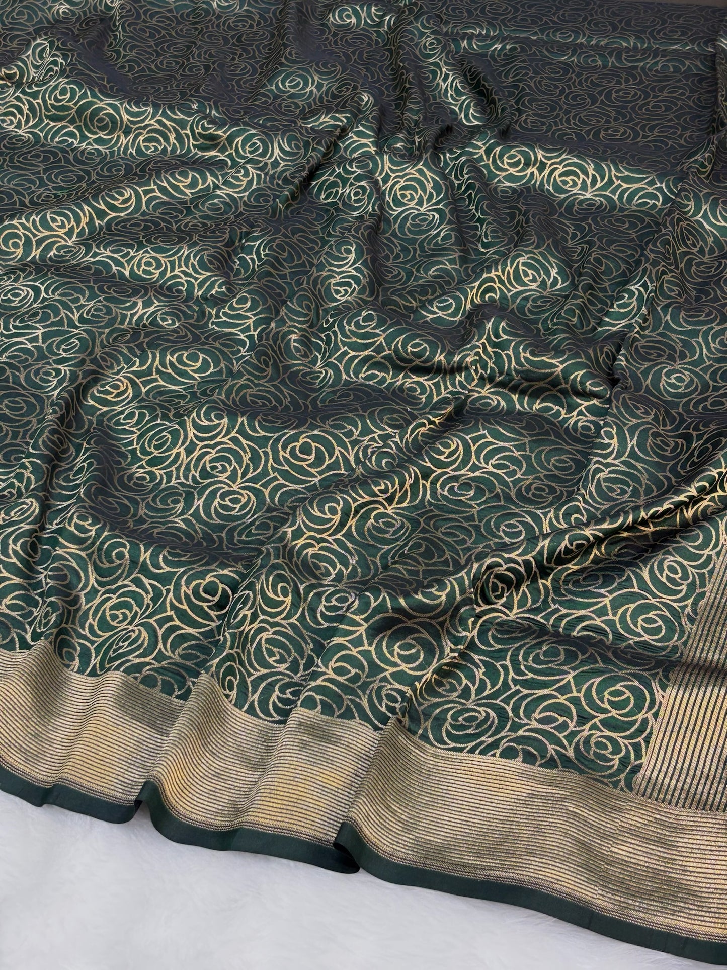Banarasi Bottle Green Pure Silk Brocade Saree – Luxurious Katan Silk with Intricate Brocade Weave